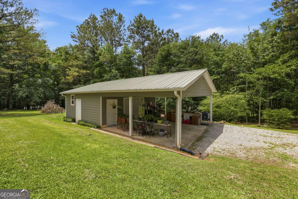 284 Poplar Creek Road