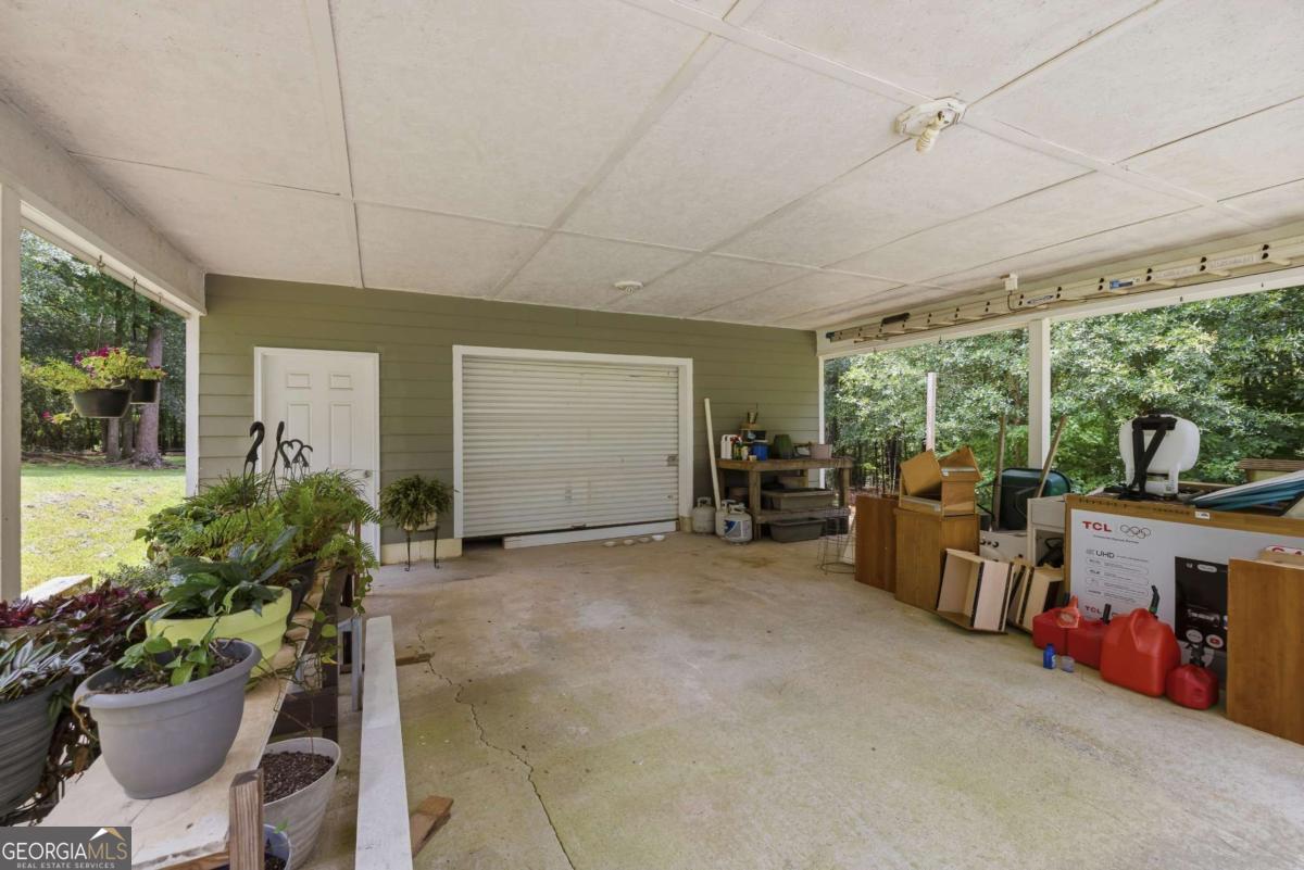 284 Poplar Creek Road