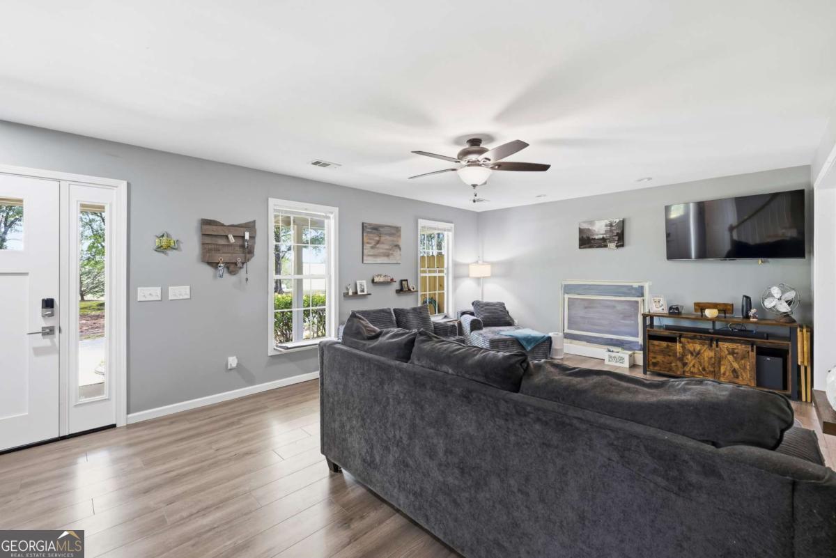 284 Poplar Creek Road