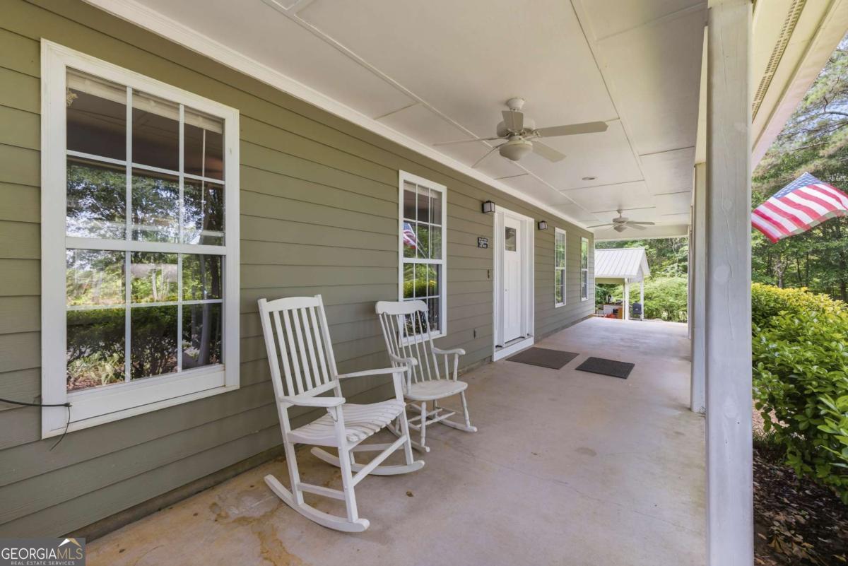 284 Poplar Creek Road