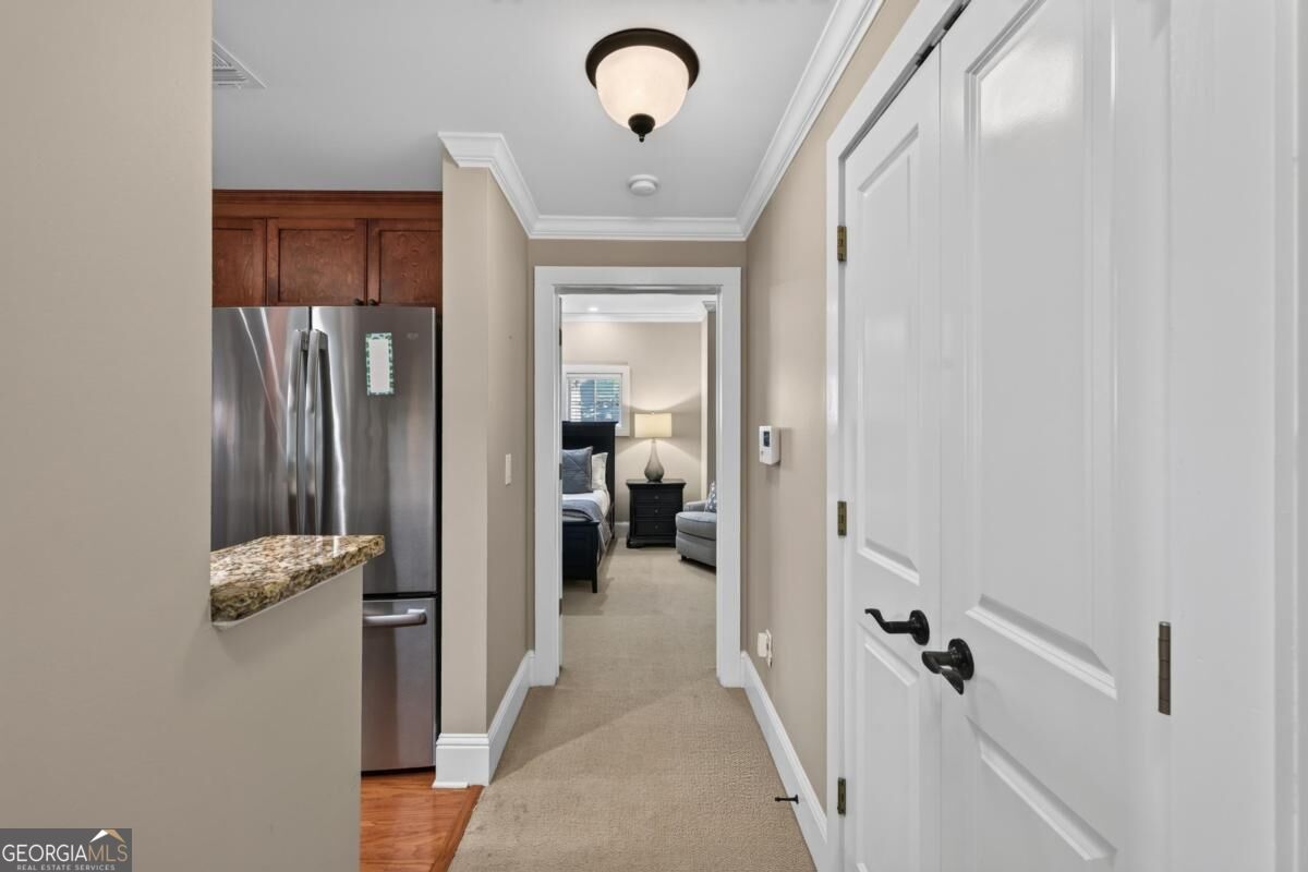 1020 F Creekside # F