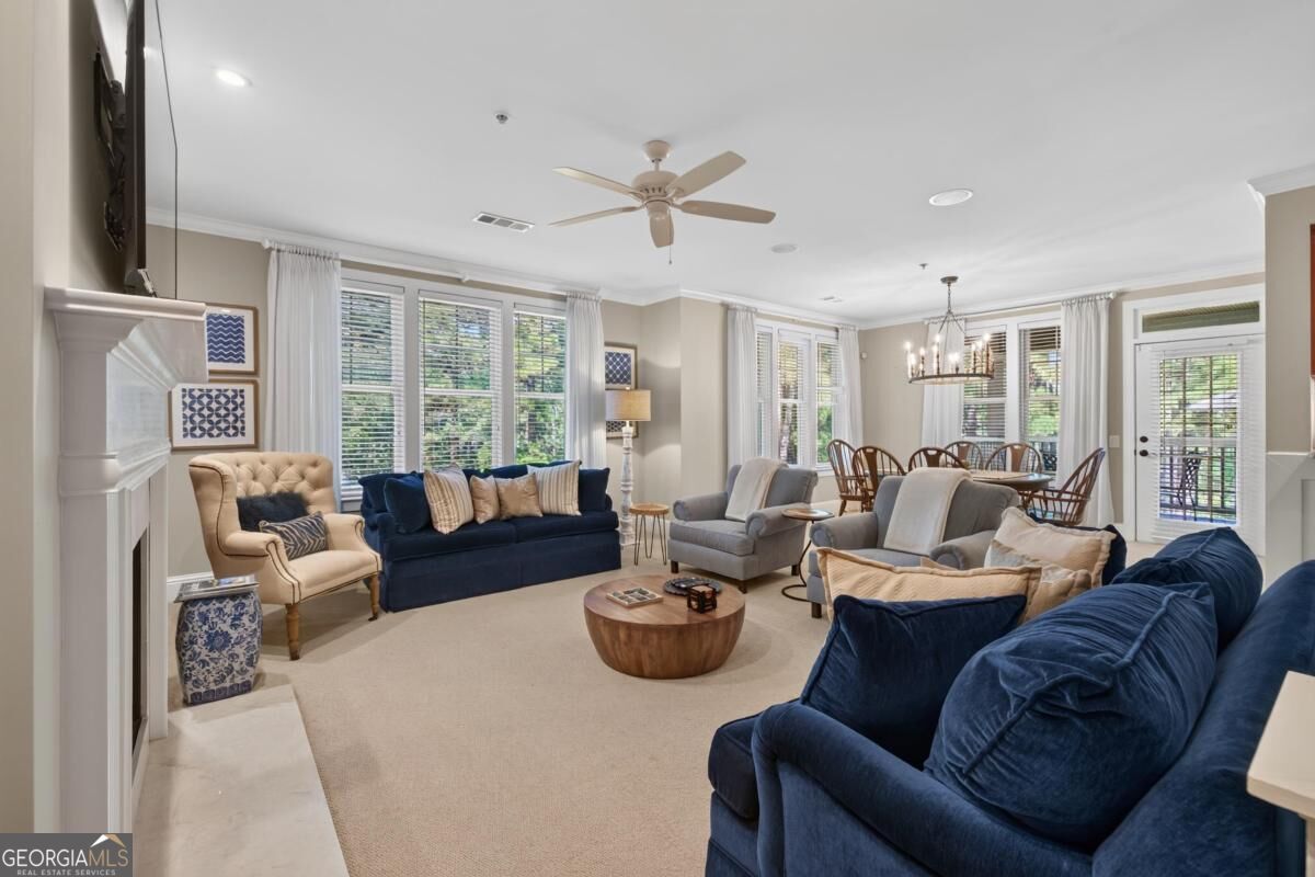 1020 F Creekside # F
