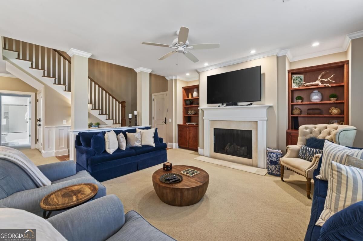 1020 F Creekside # F