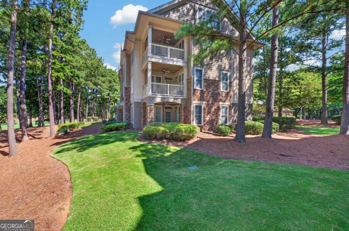 1020 F Creekside # F