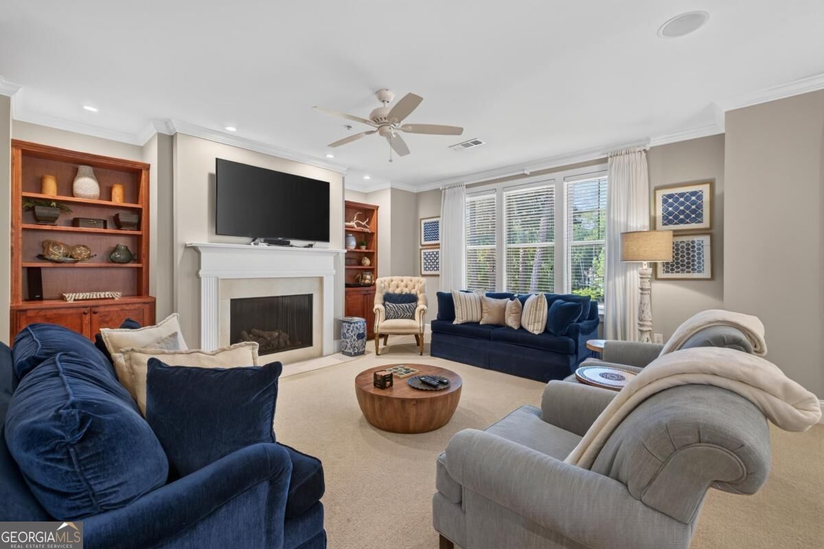 1020 F Creekside # F