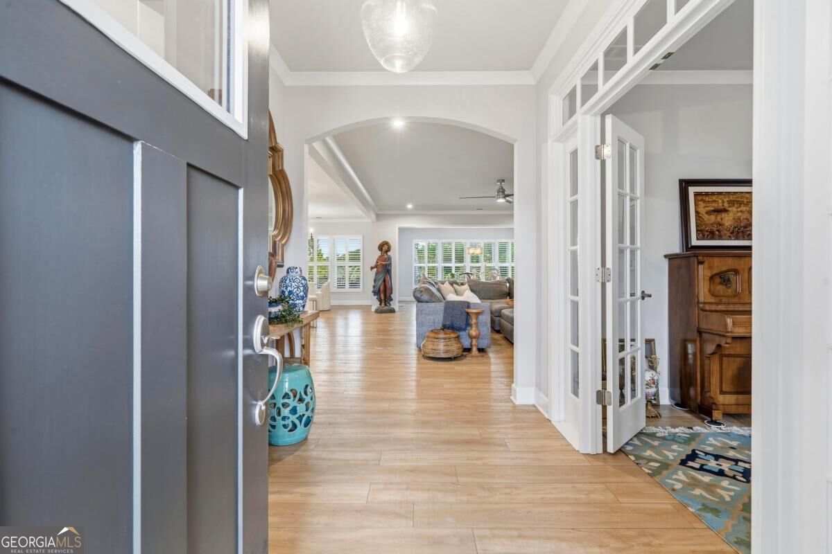 1020 Lake Terrace Bend