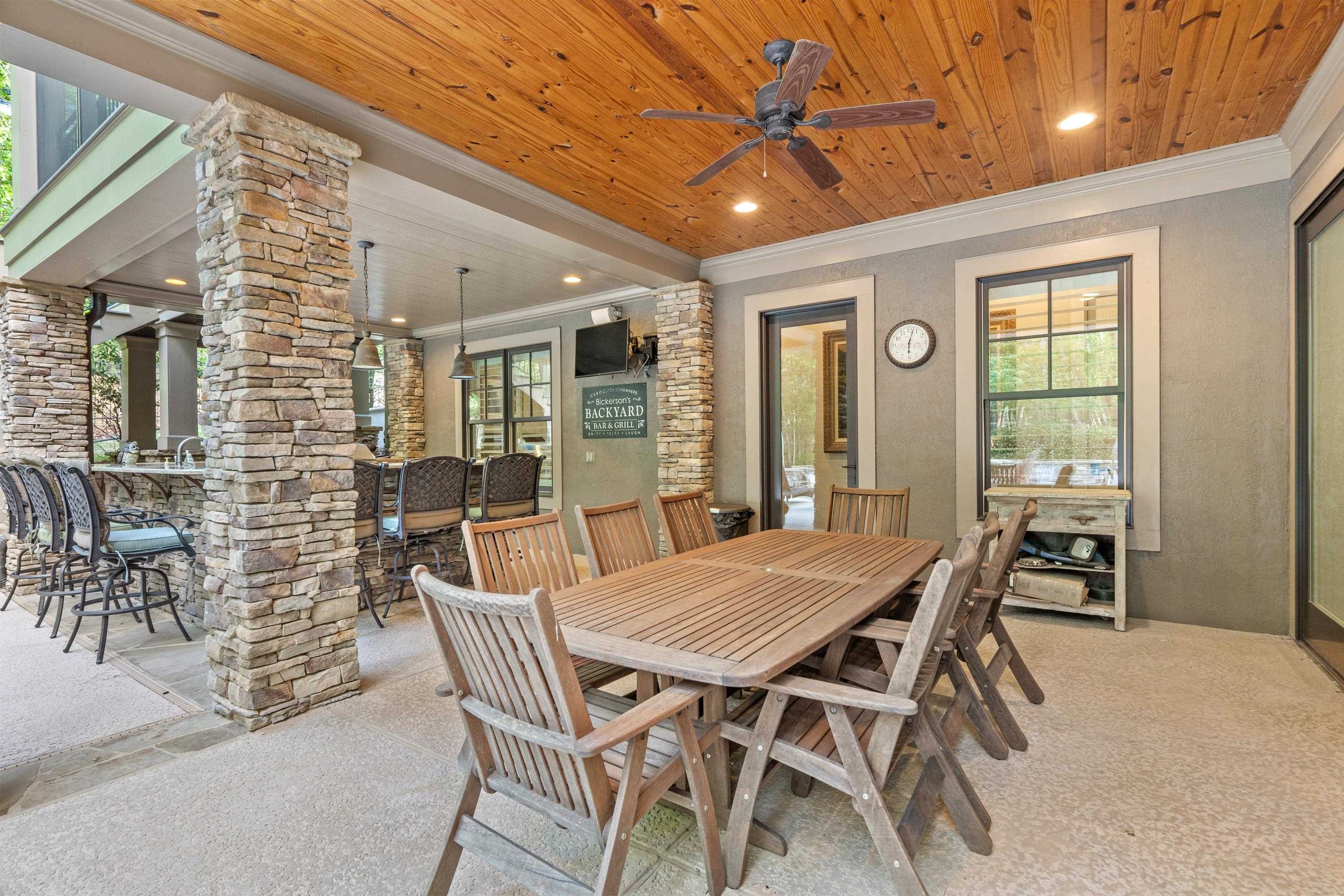1071 TALLESSE TRAIL