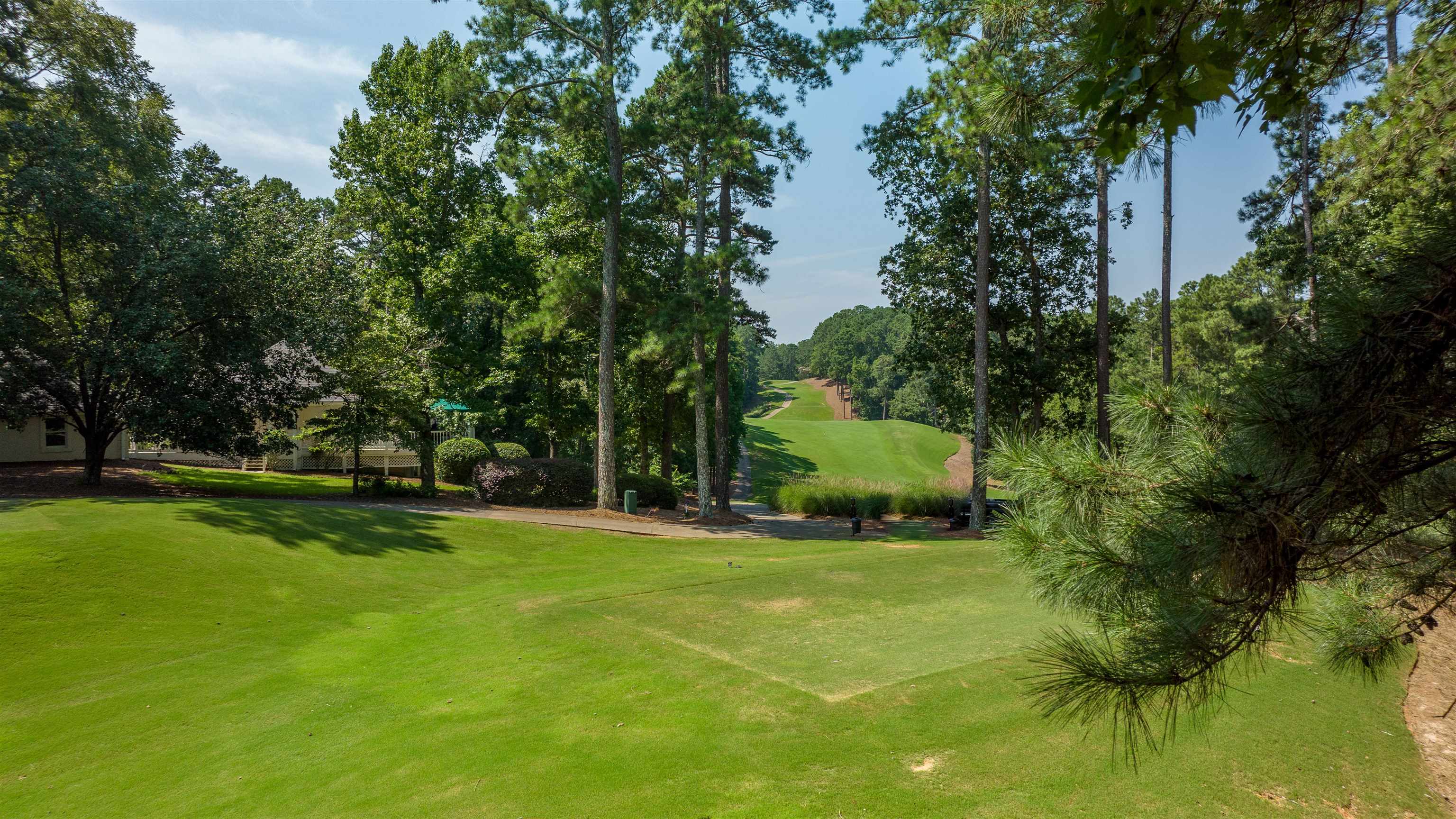 1261 CEDAR RIDGE DRIVE