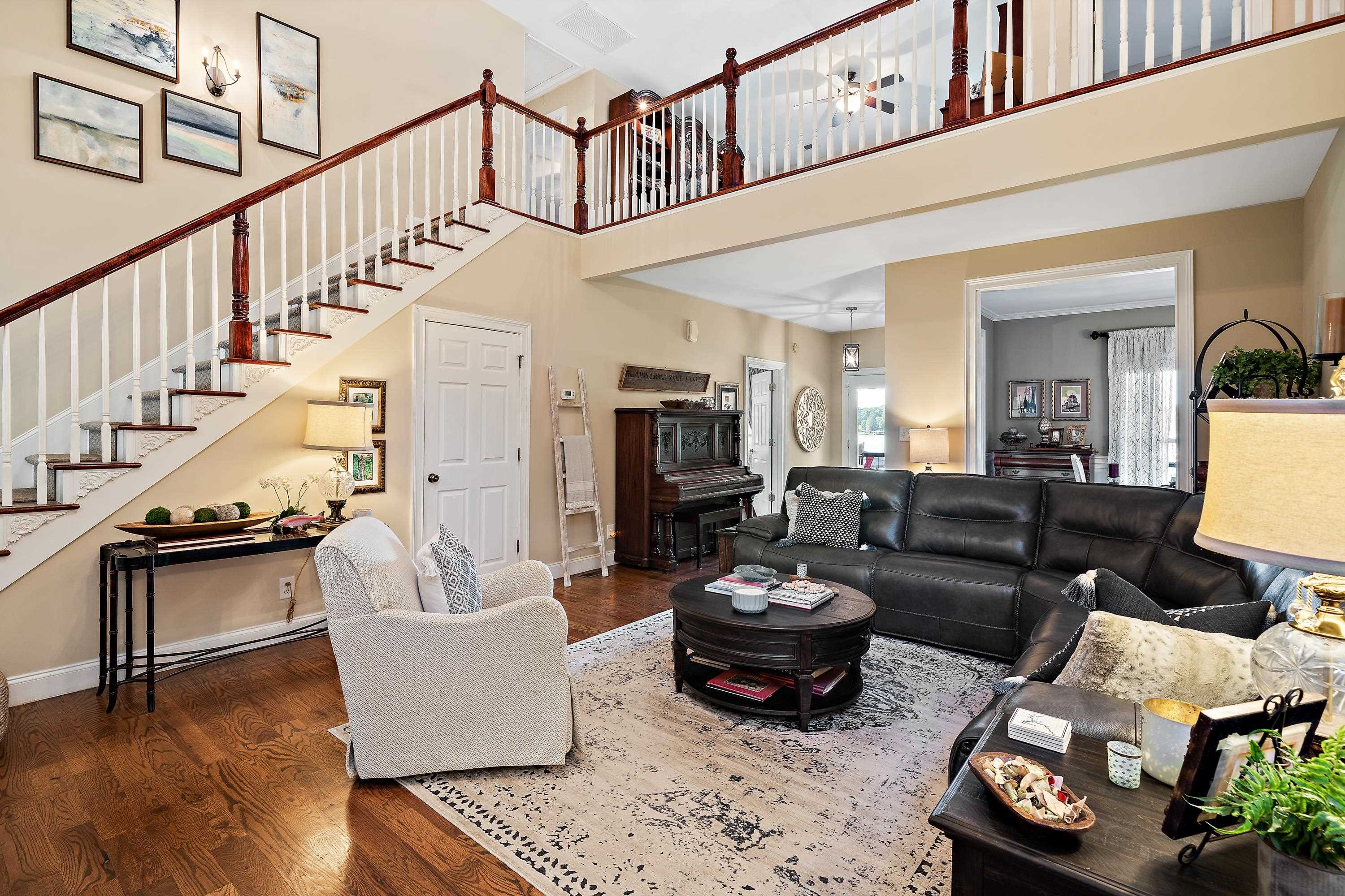119 NORTHSHORE DRIVE