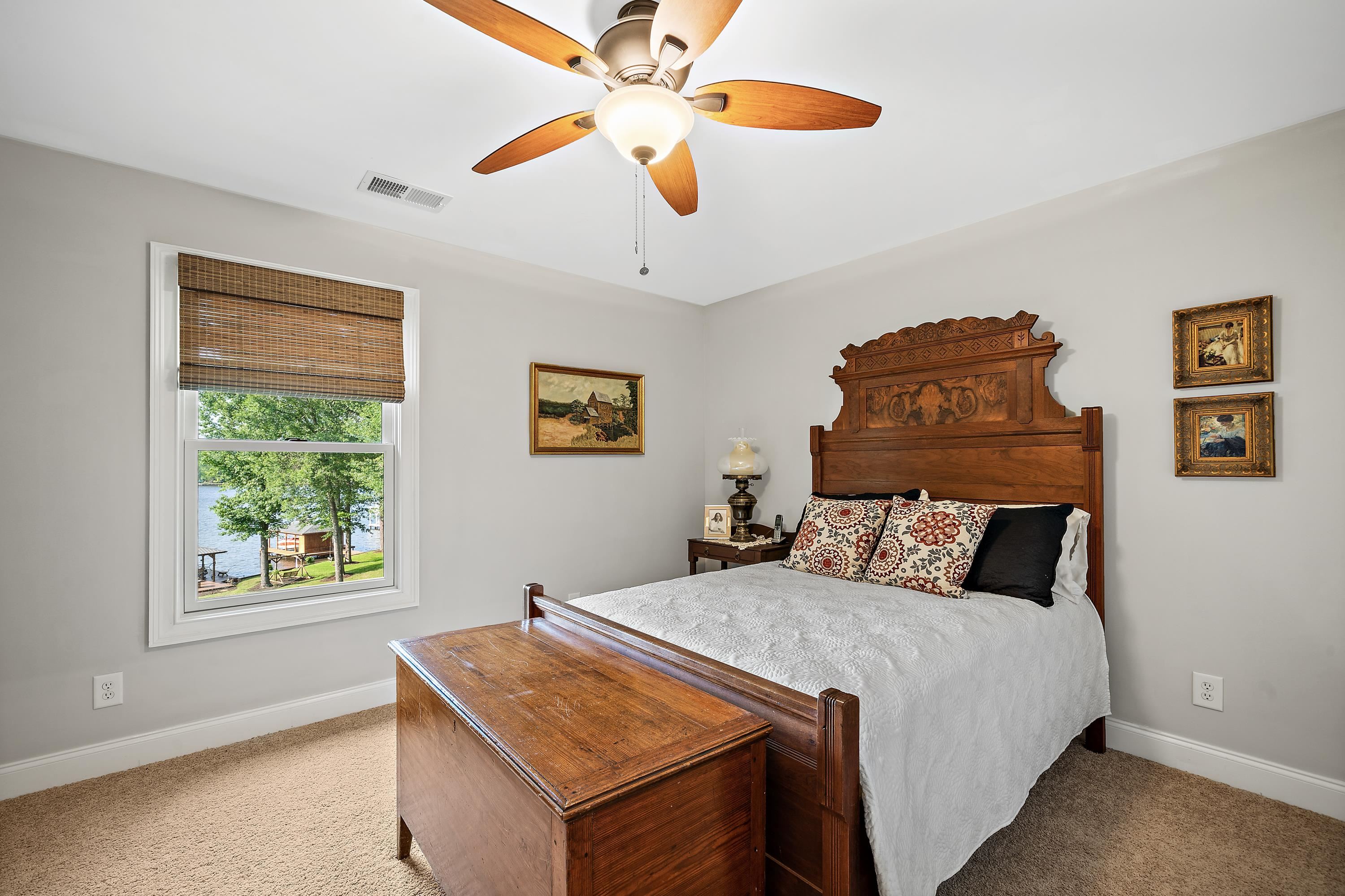 119 NORTHSHORE DRIVE