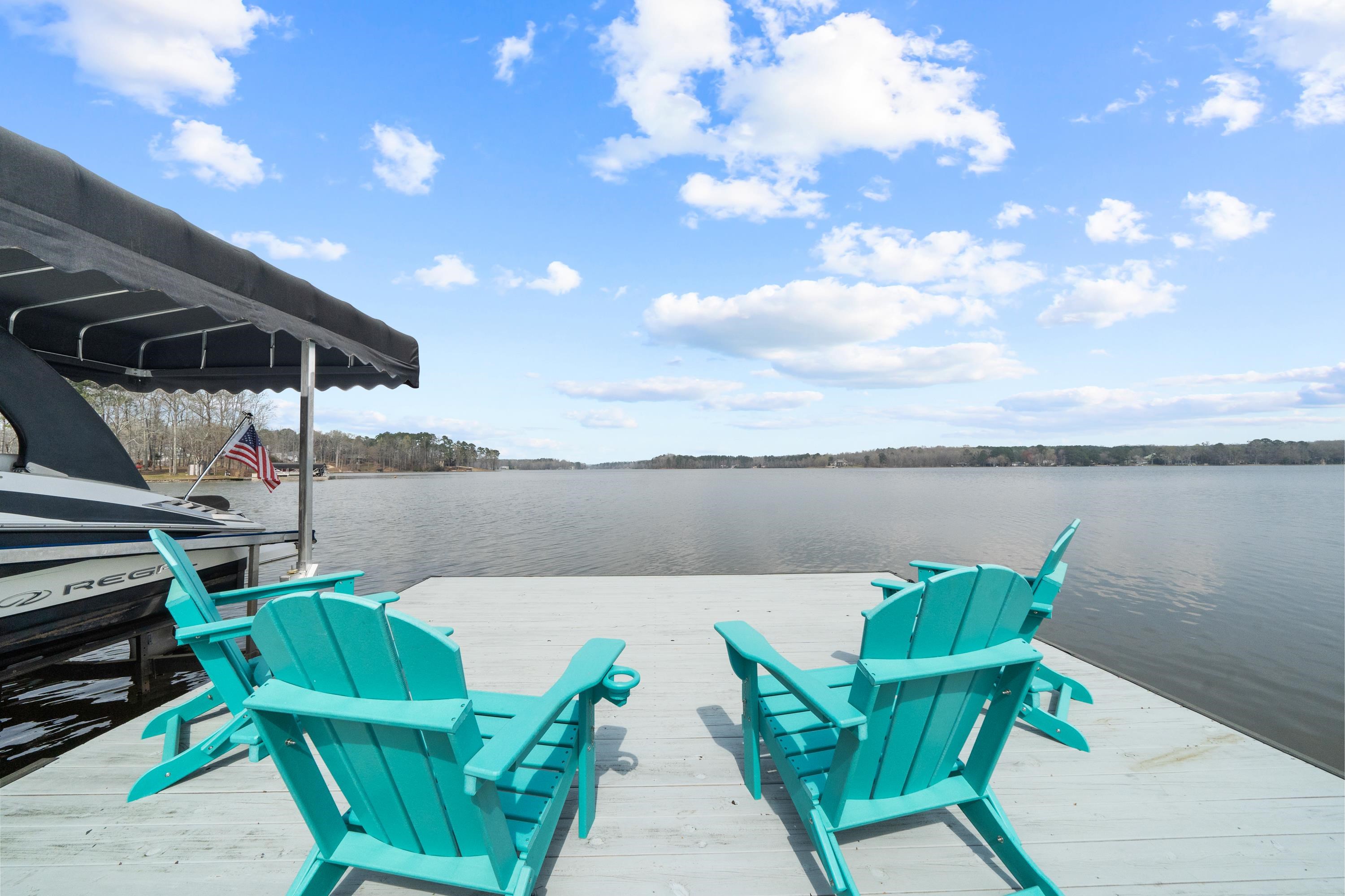 186 HICKORY POINT DRIVE