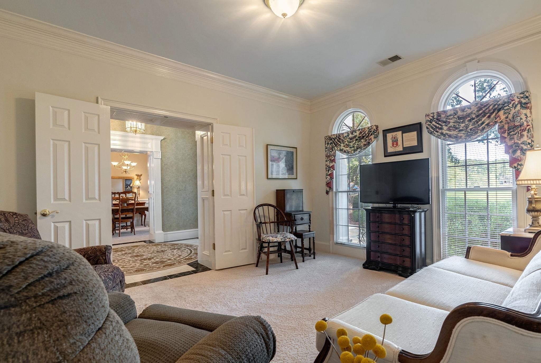 1970 GARNERS FERRY ROAD
