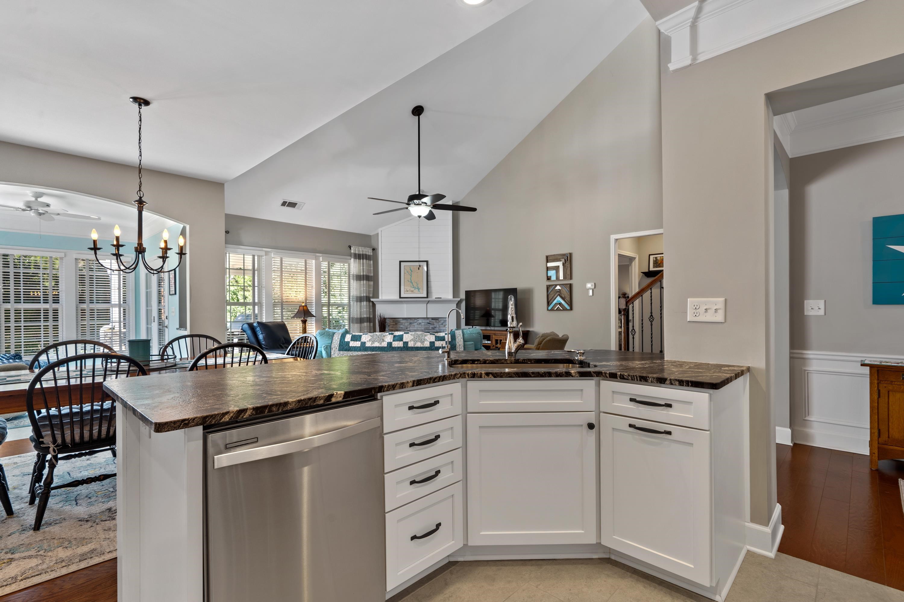 1011 ASKEW STATION BEND