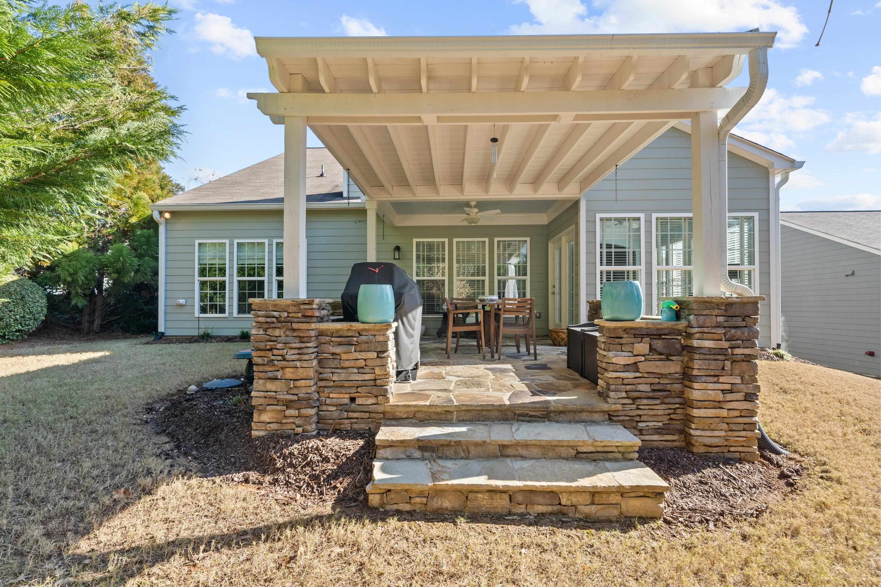 1011 ASKEW STATION BEND