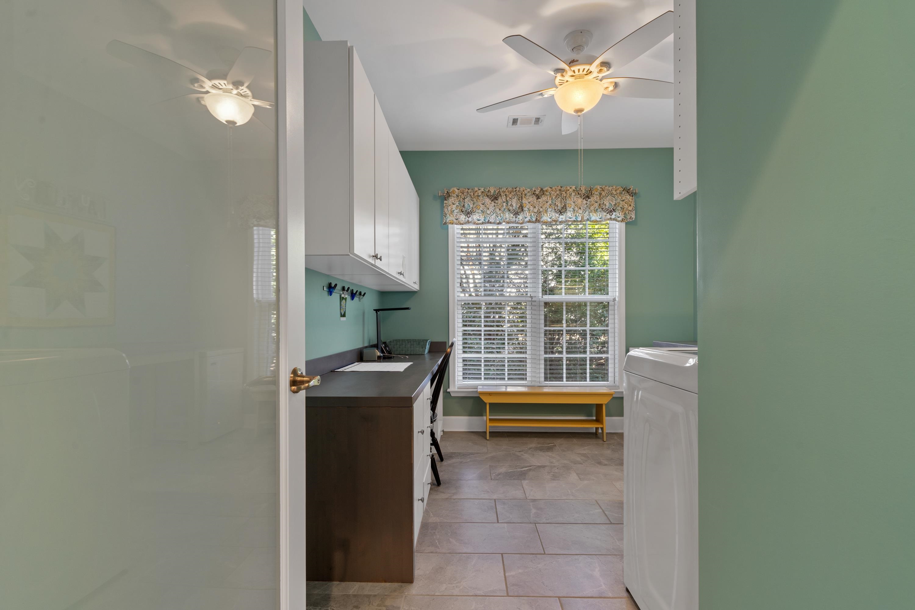 1011 ASKEW STATION BEND