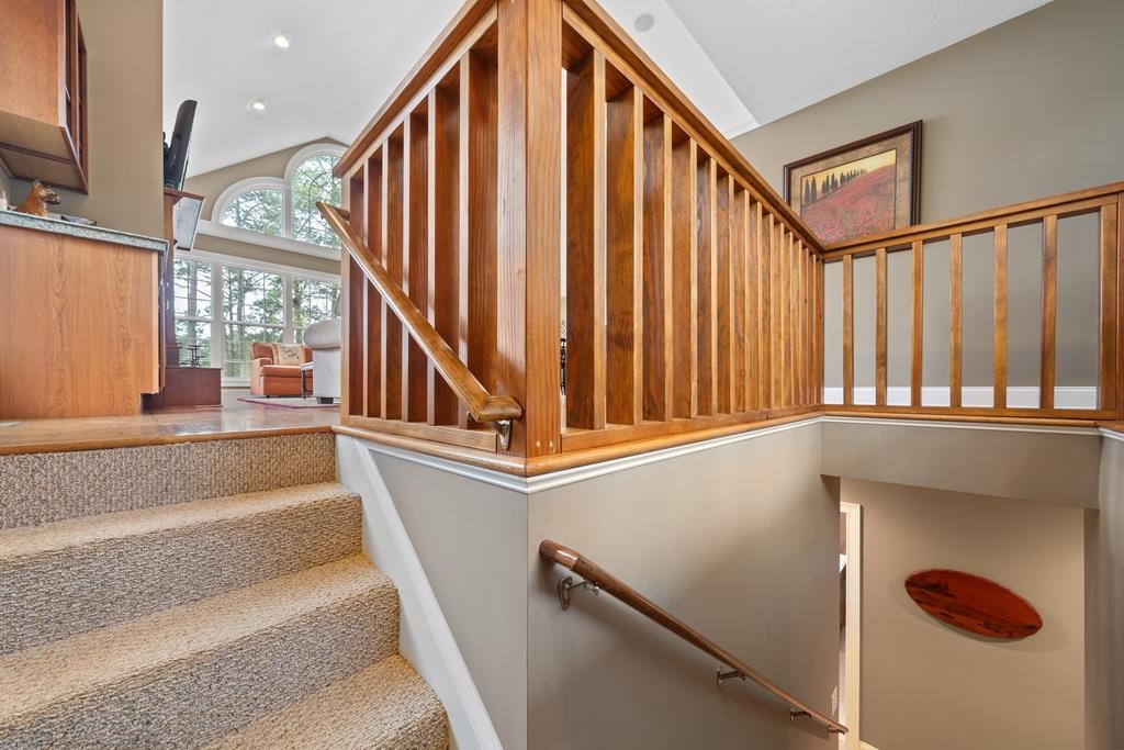 271 THOMAS DRIVE