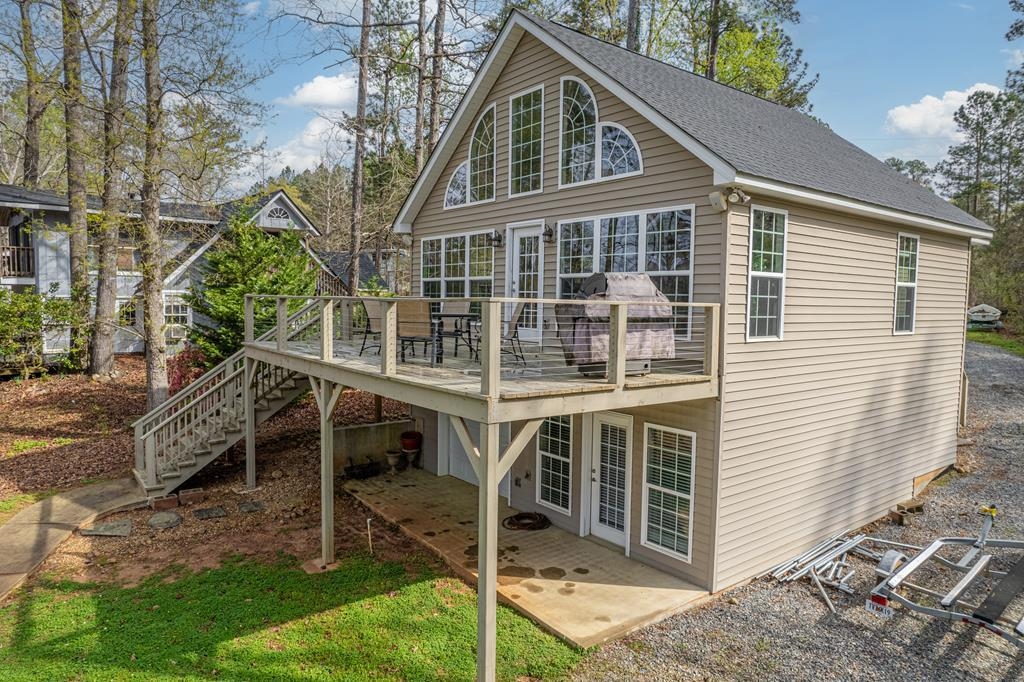 271 THOMAS DRIVE