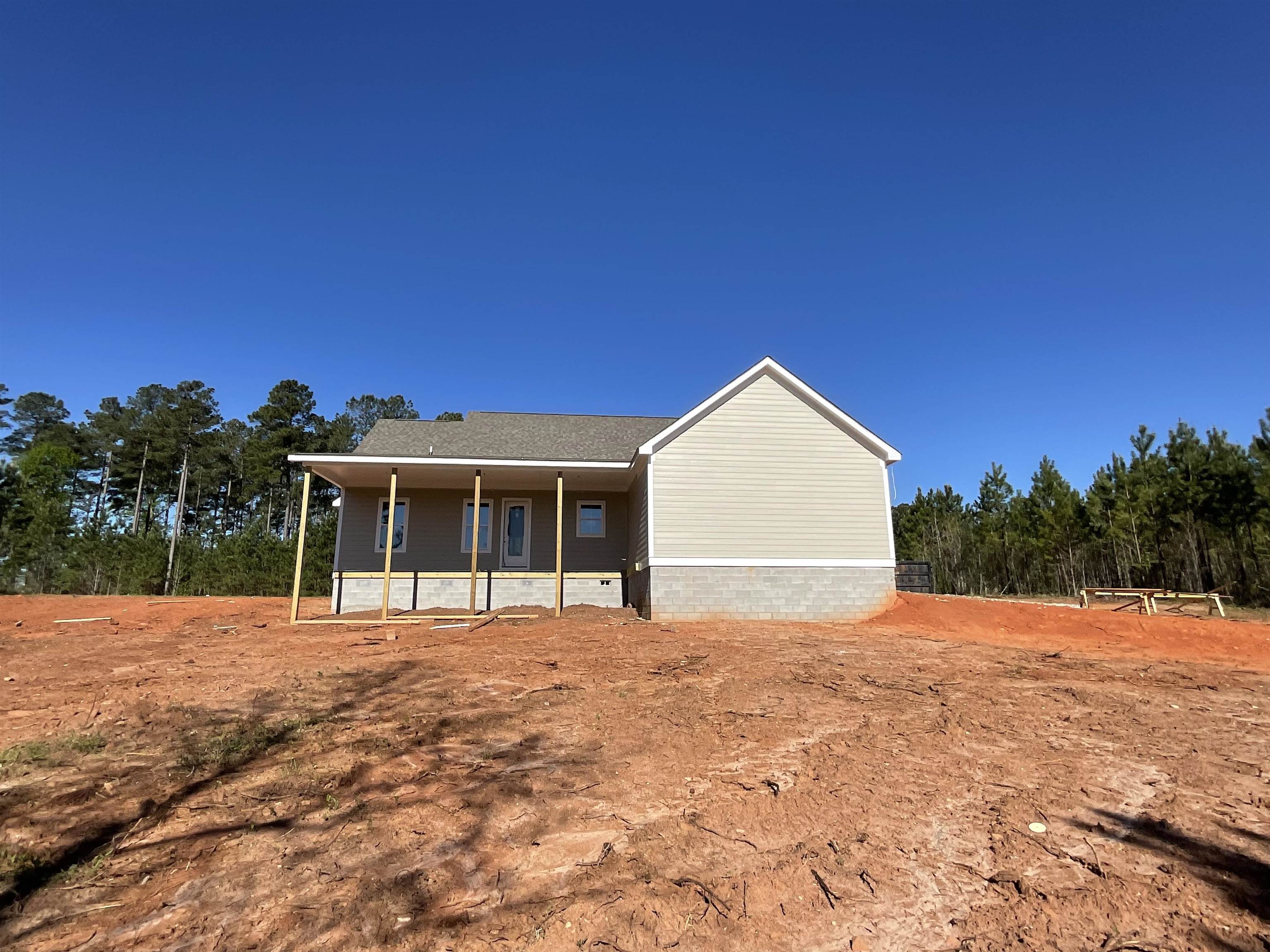 104 WATERSIDE DRIVE