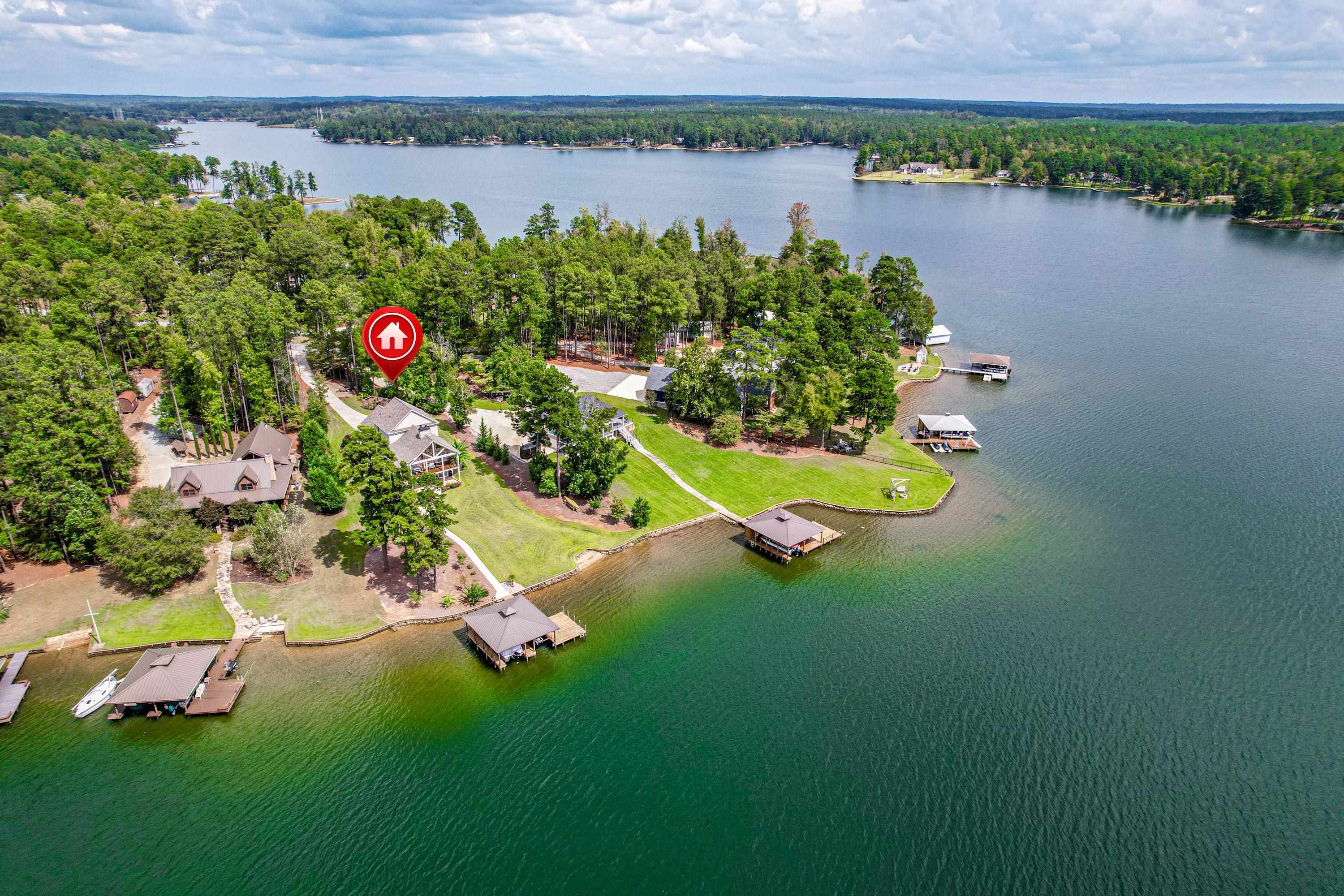 143 NE ISLAND CREEK DRIVE