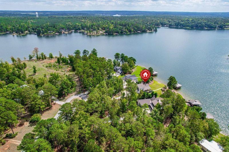 143 NE ISLAND CREEK DRIVE