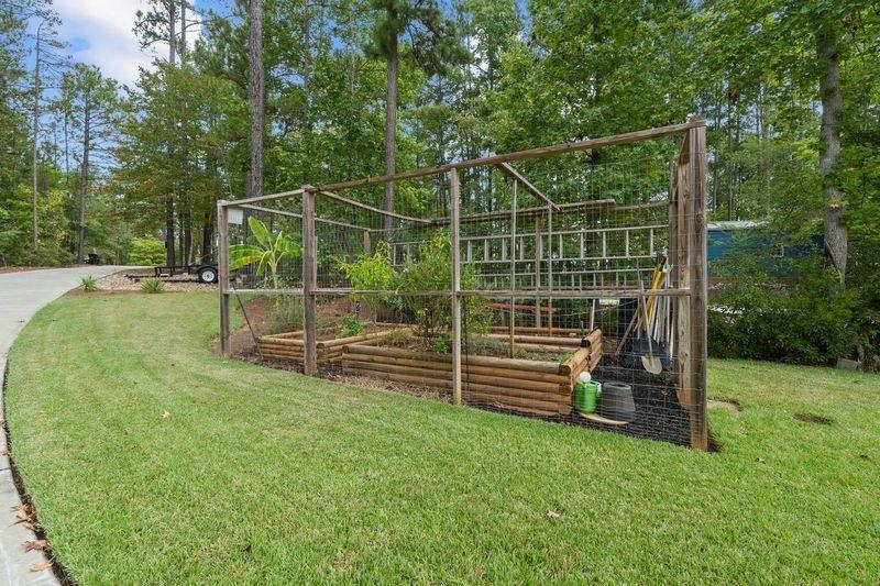 143 NE ISLAND CREEK DRIVE