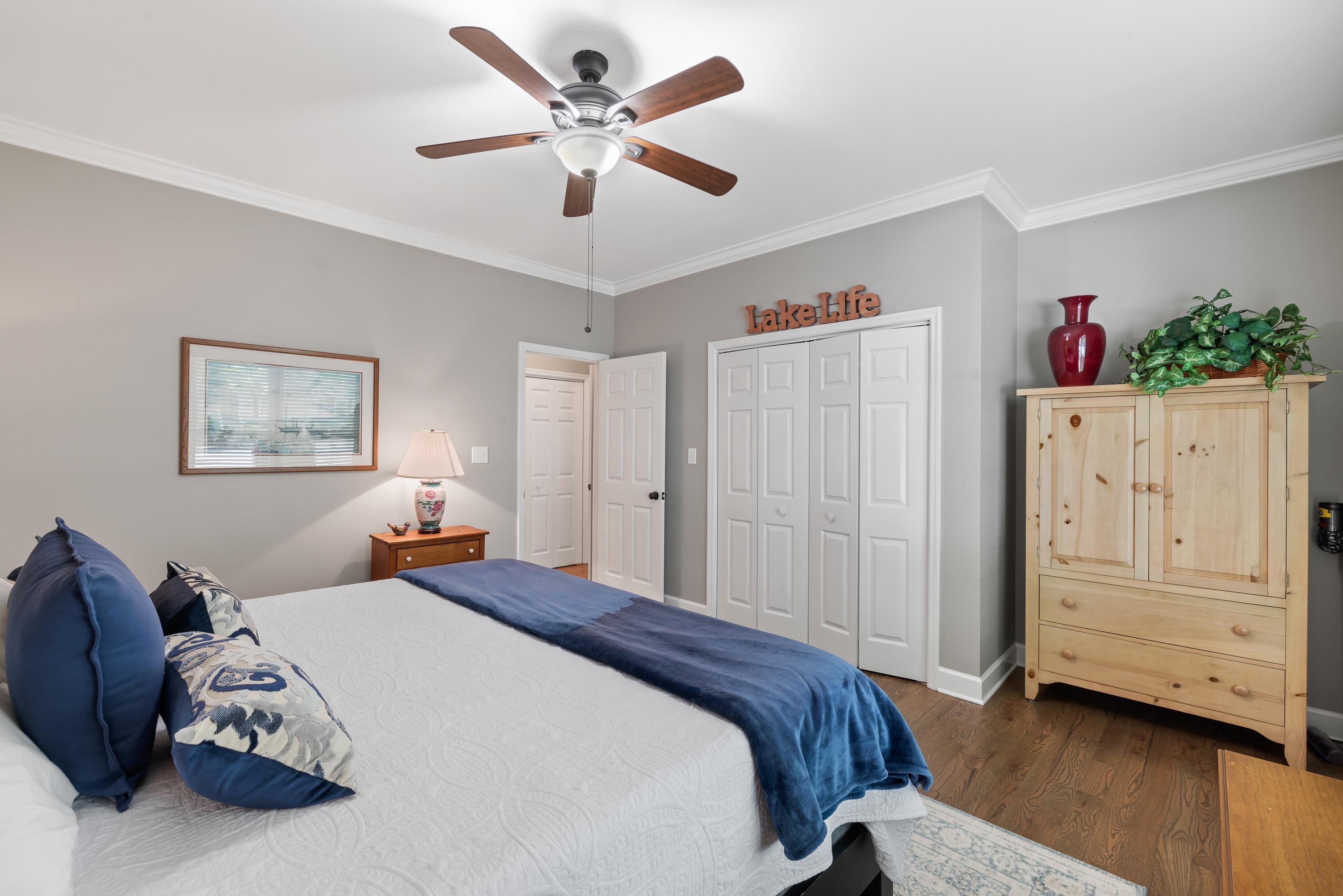 1211 MARINA COVE LANE