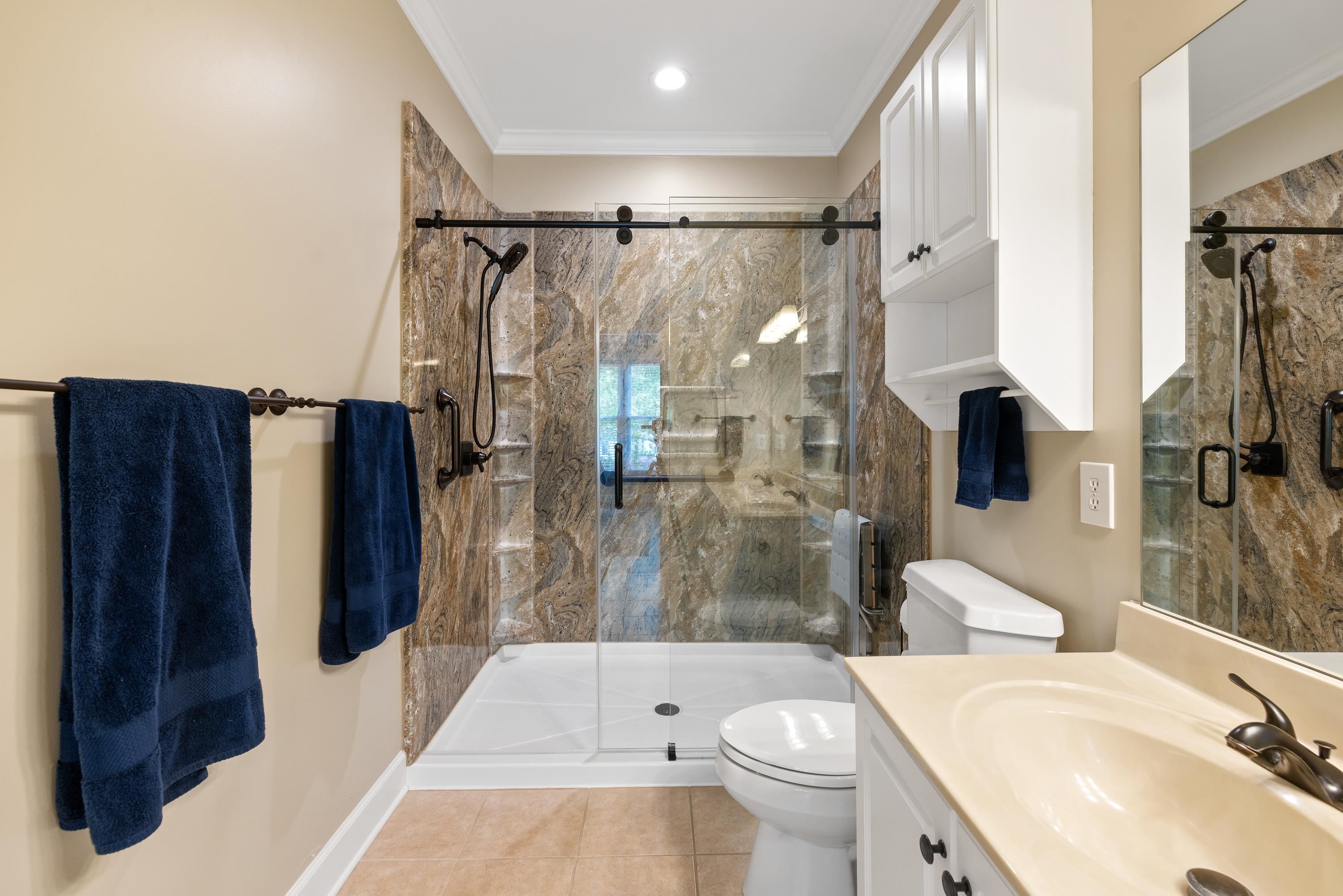 1211 MARINA COVE LANE
