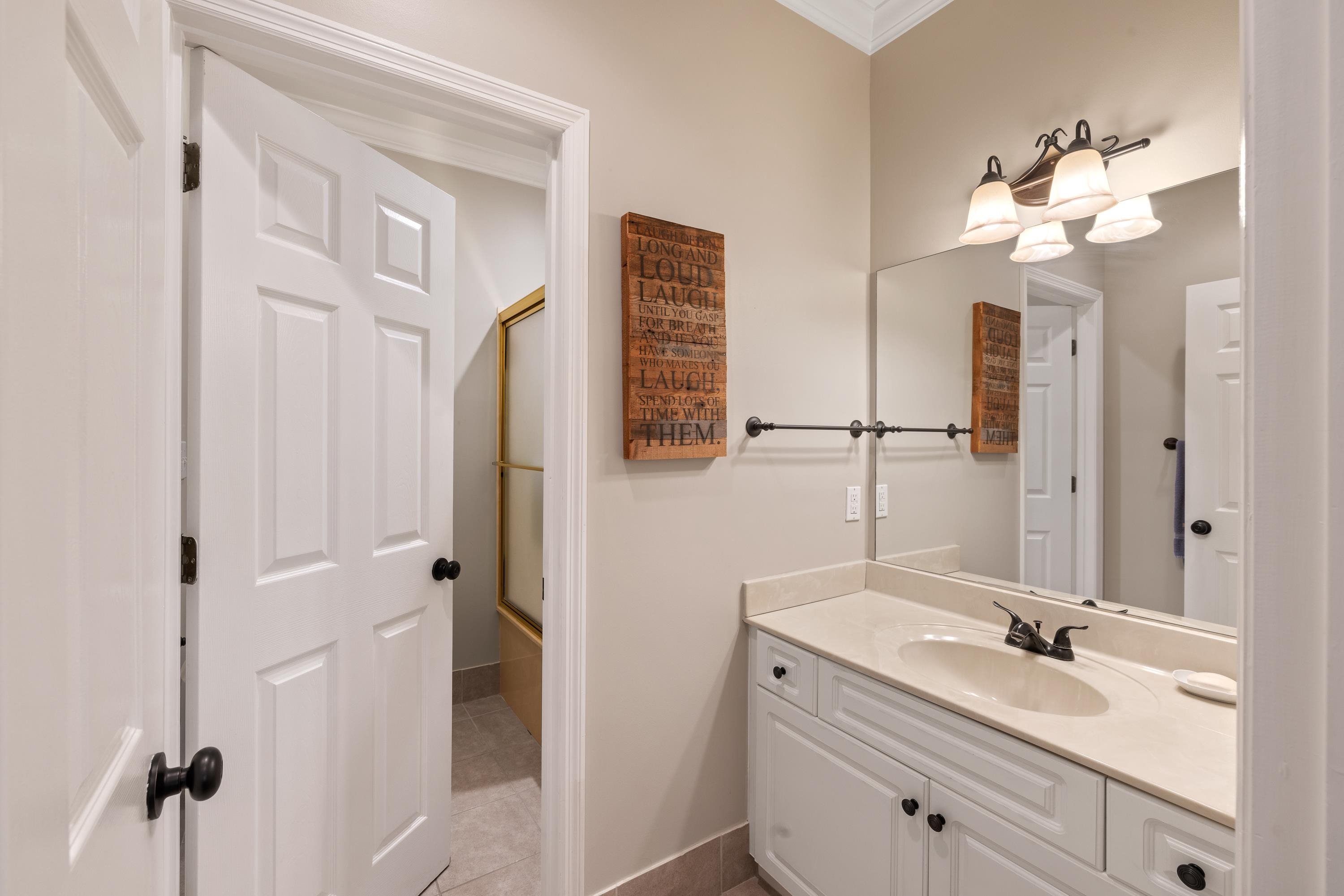 1211 MARINA COVE LANE