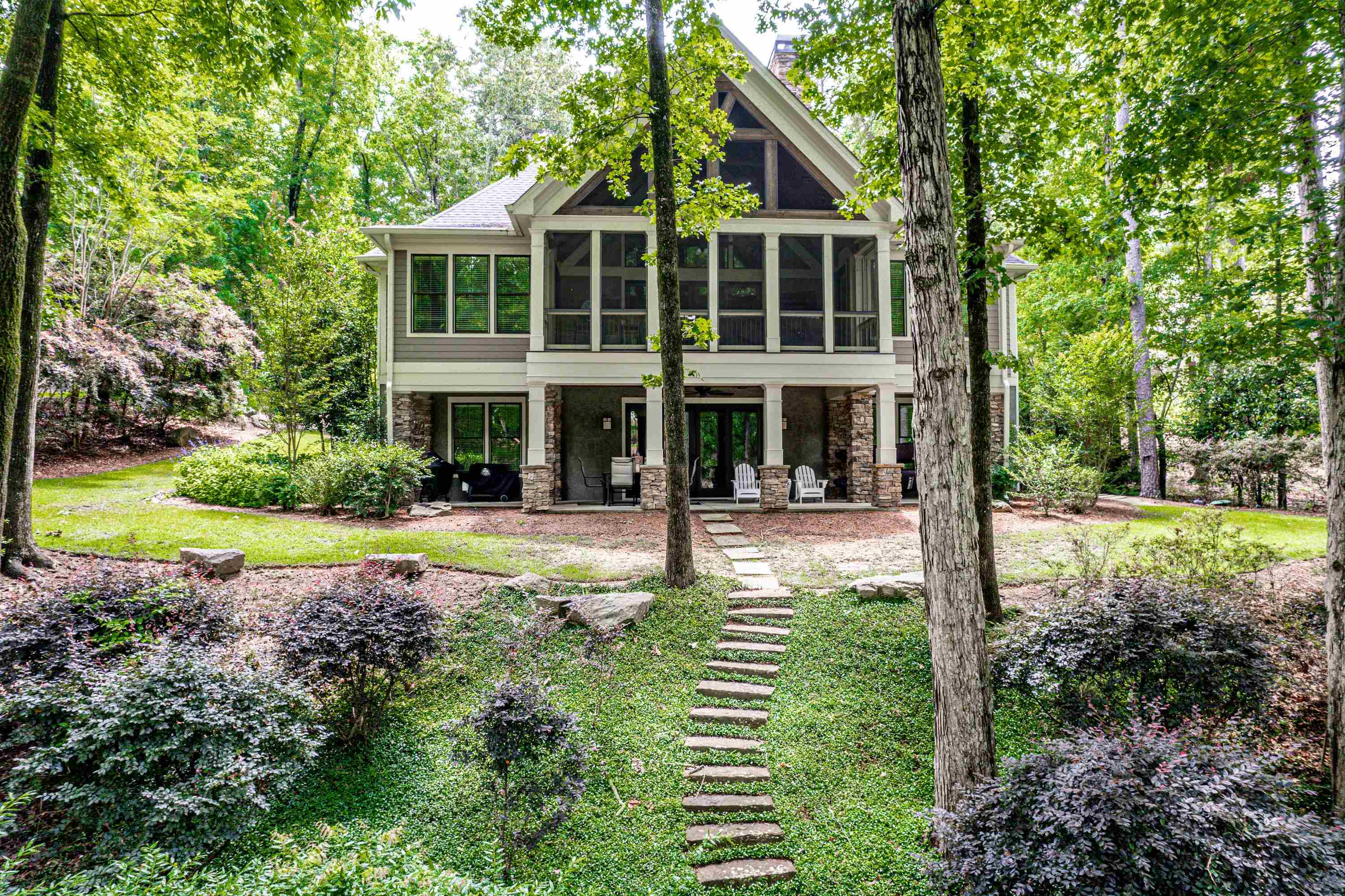 1121 CRACKERS NECK ROAD