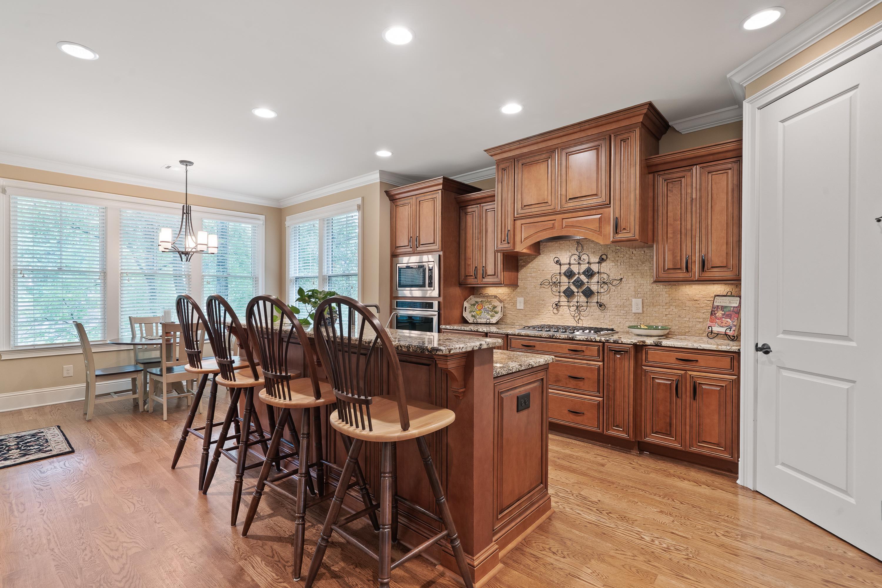 1121 CRACKERS NECK ROAD