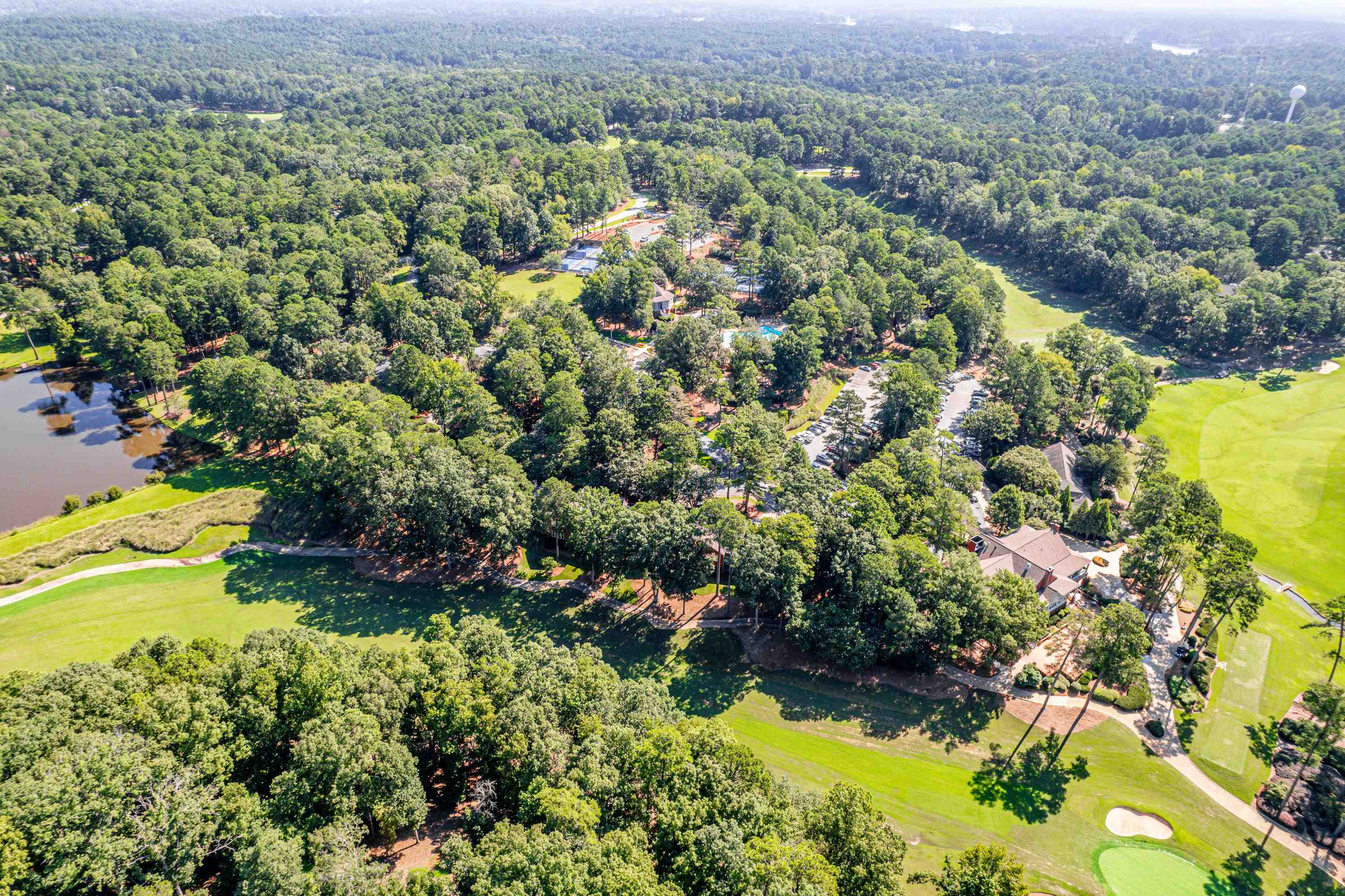 1073 CLUB HOUSE LANE