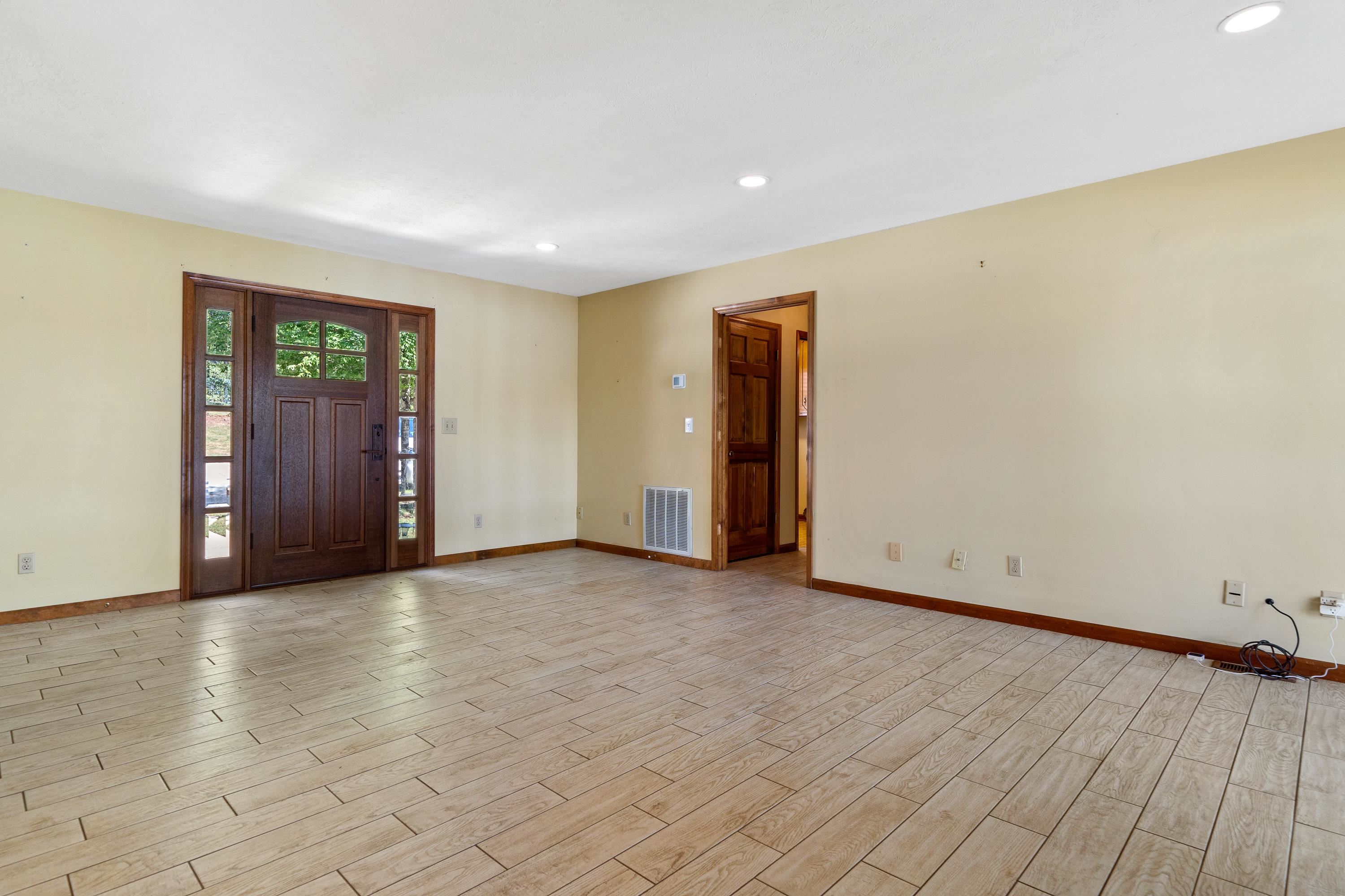 175 NORTH STEEL BRIDGE ROAD