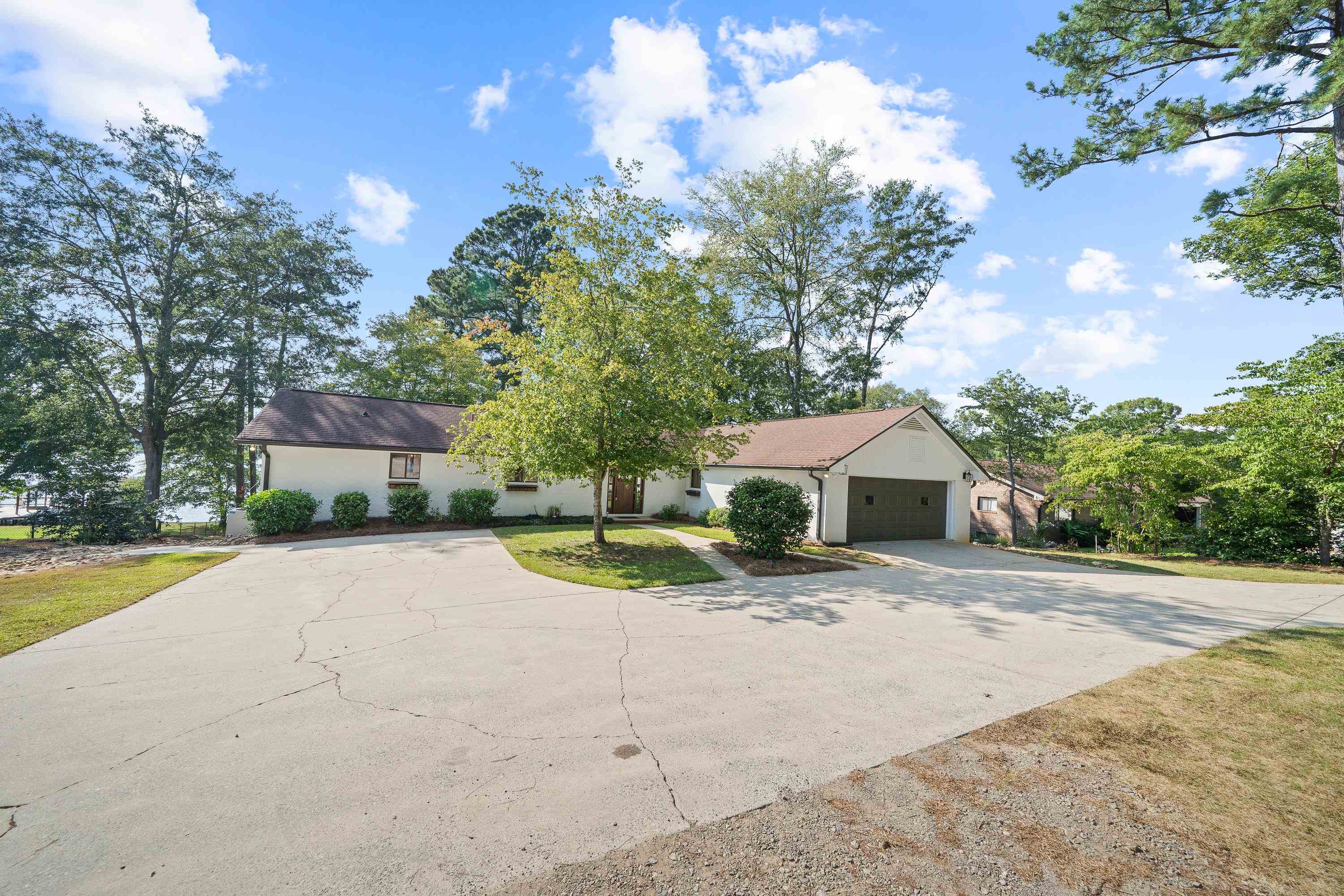 175 NORTH STEEL BRIDGE ROAD