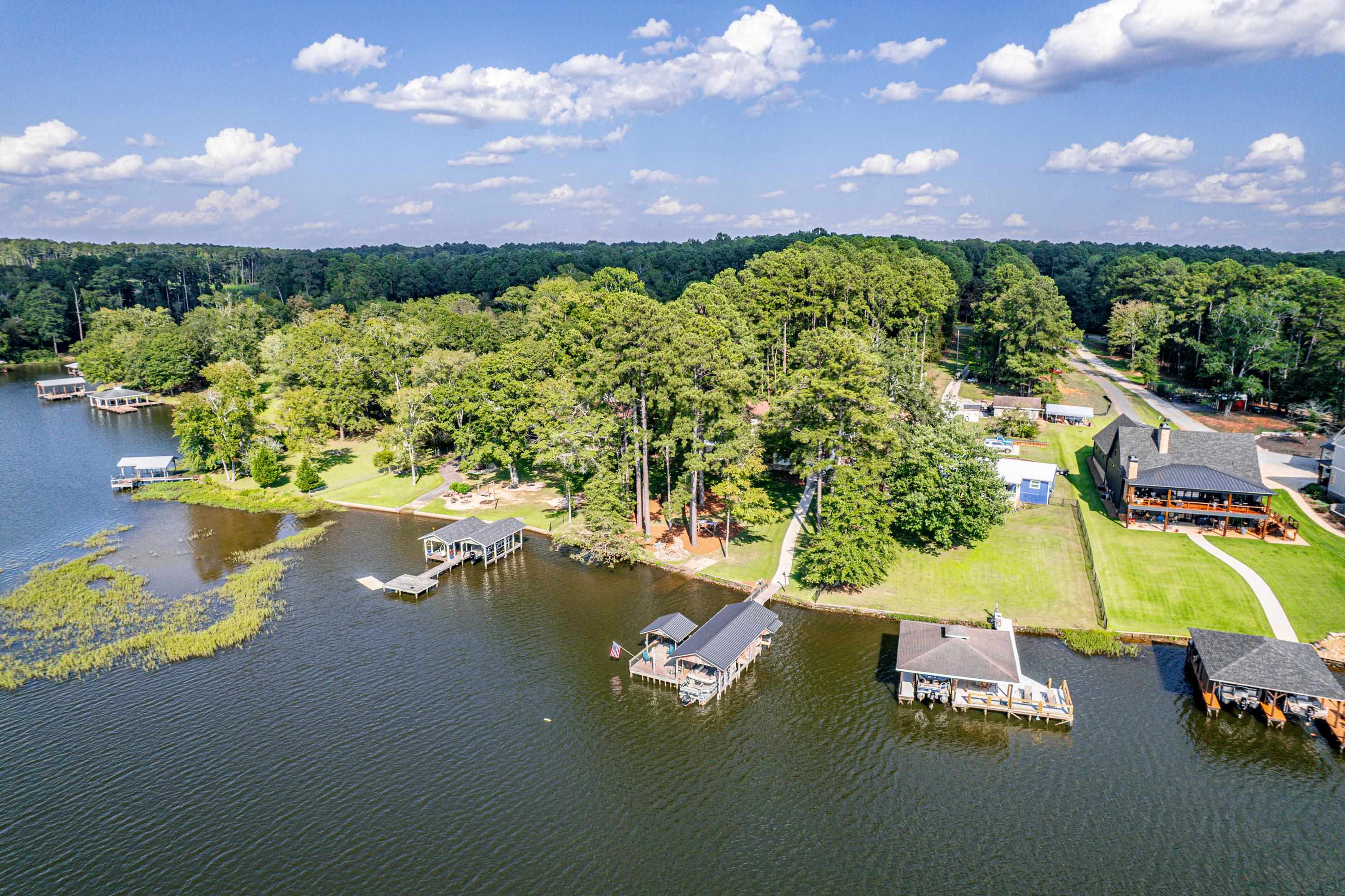 175 NORTH STEEL BRIDGE ROAD