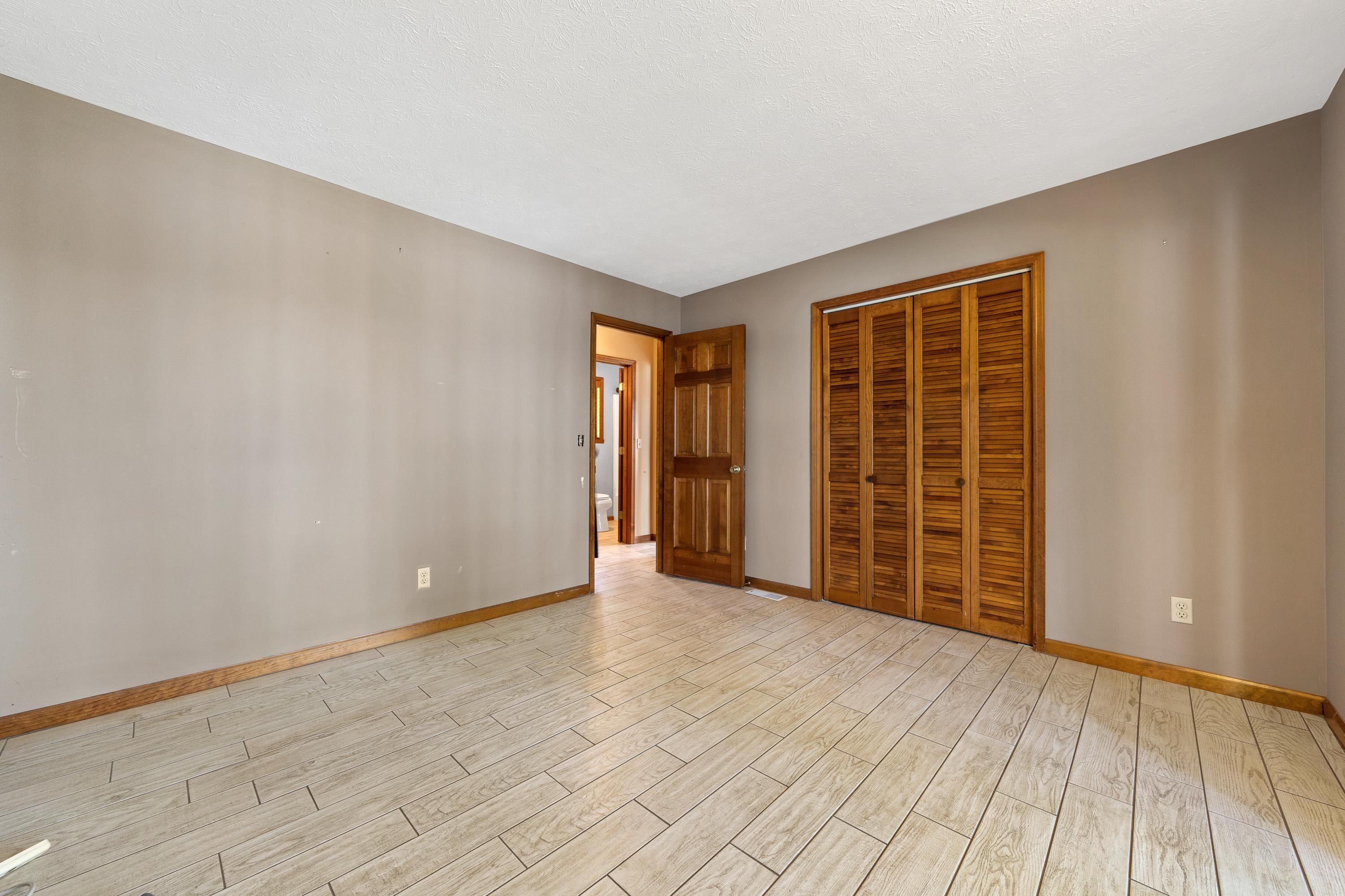 175 NORTH STEEL BRIDGE ROAD