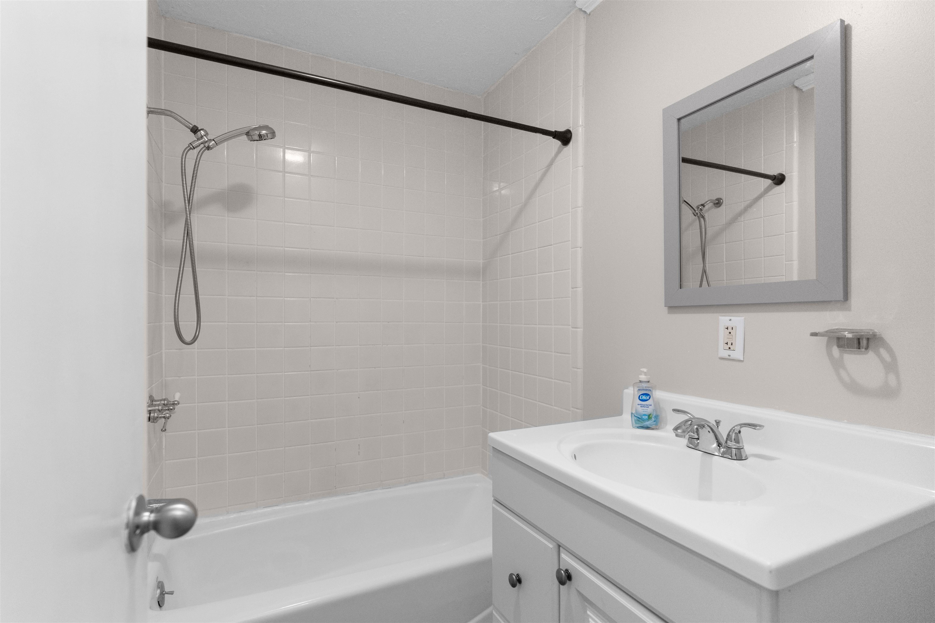 1251 BRICKHOUSE ROAD