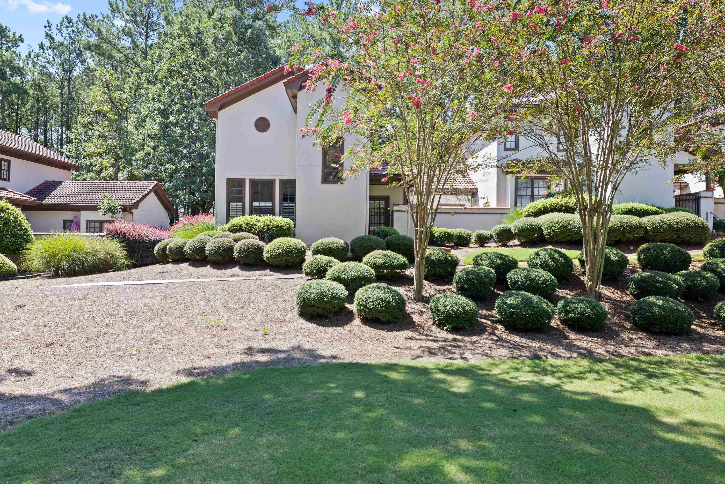 1410 CLUB DRIVE