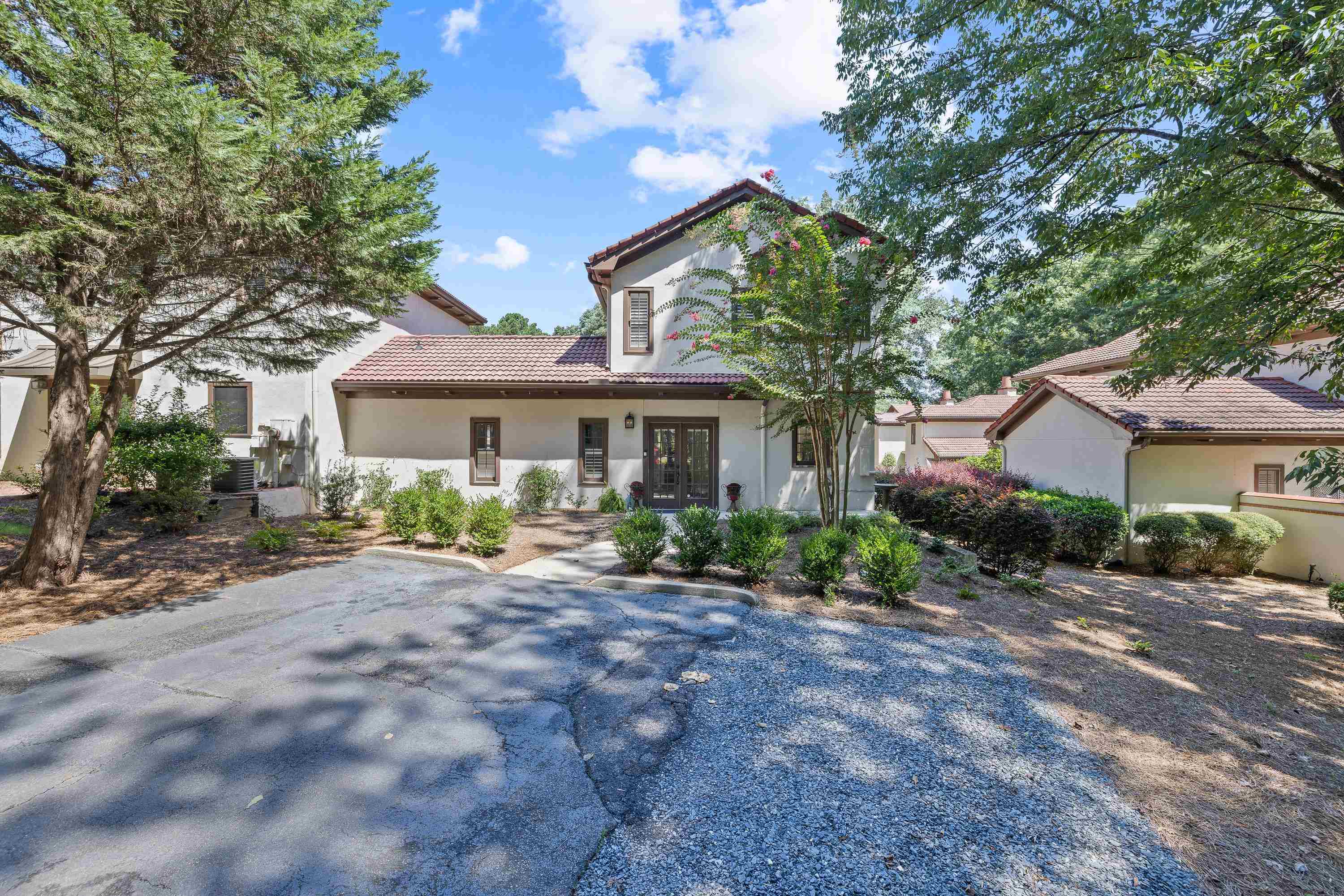 1410 CLUB DRIVE