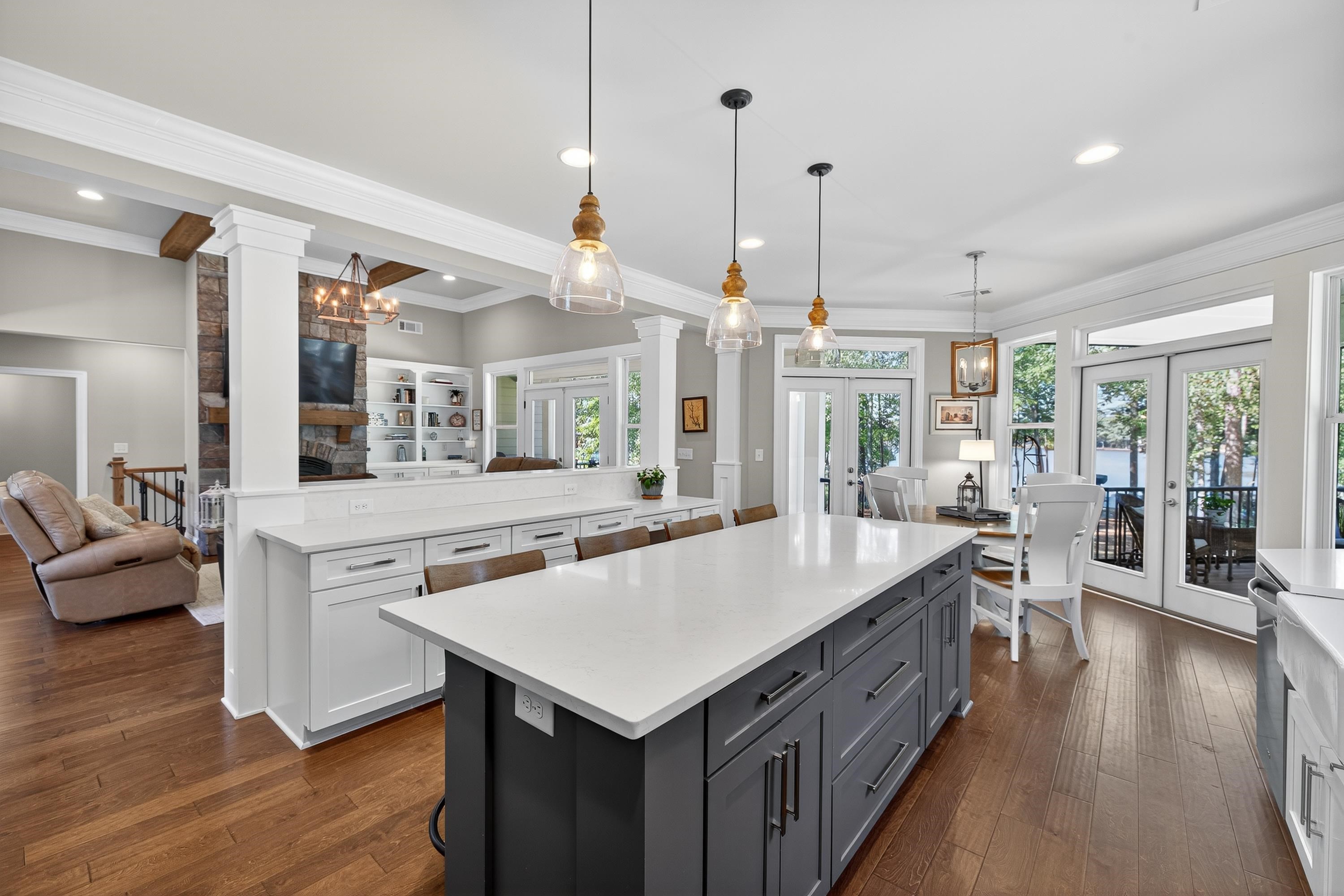1230 SAILVIEW DRIVE