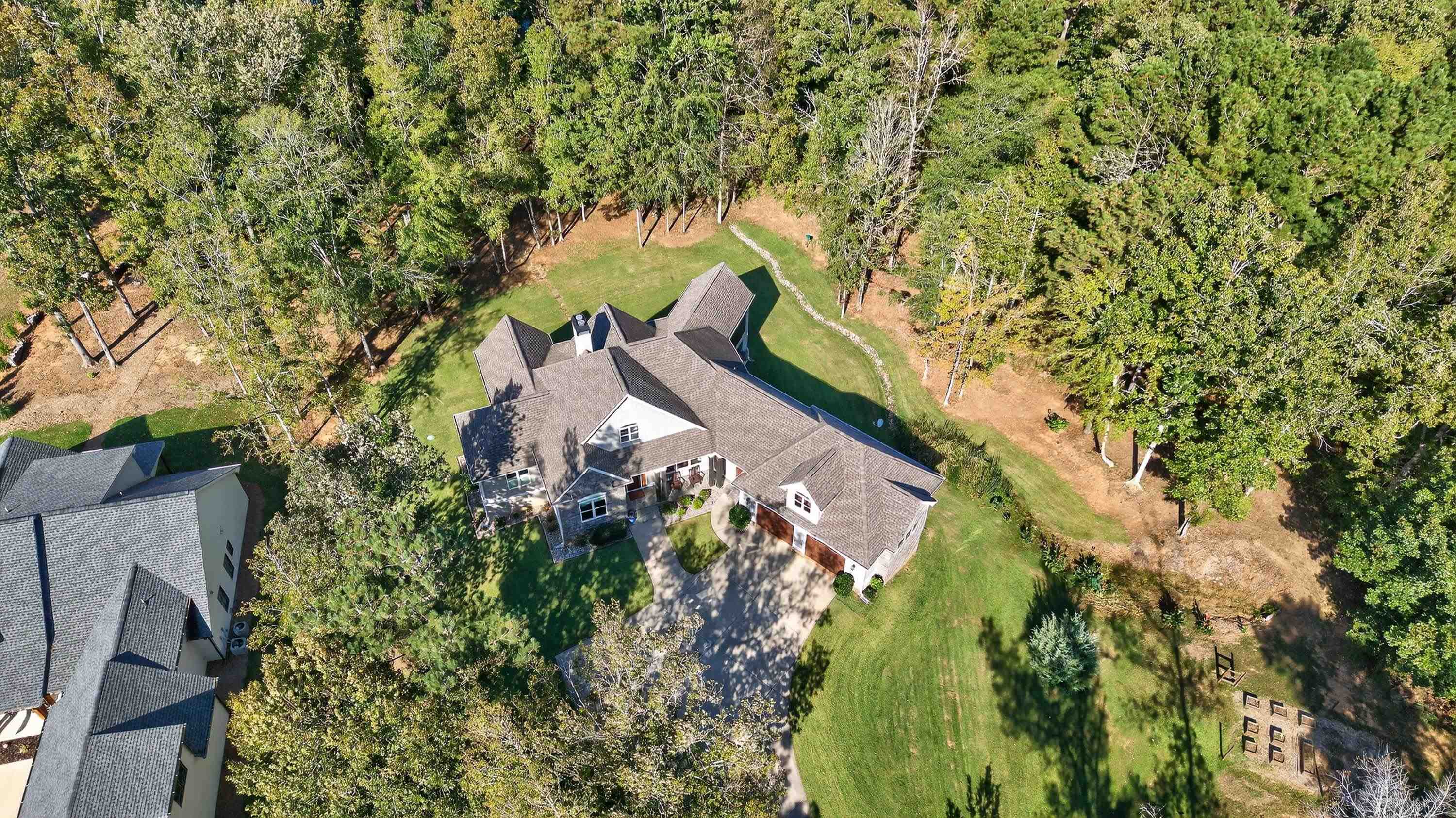 1230 SAILVIEW DRIVE
