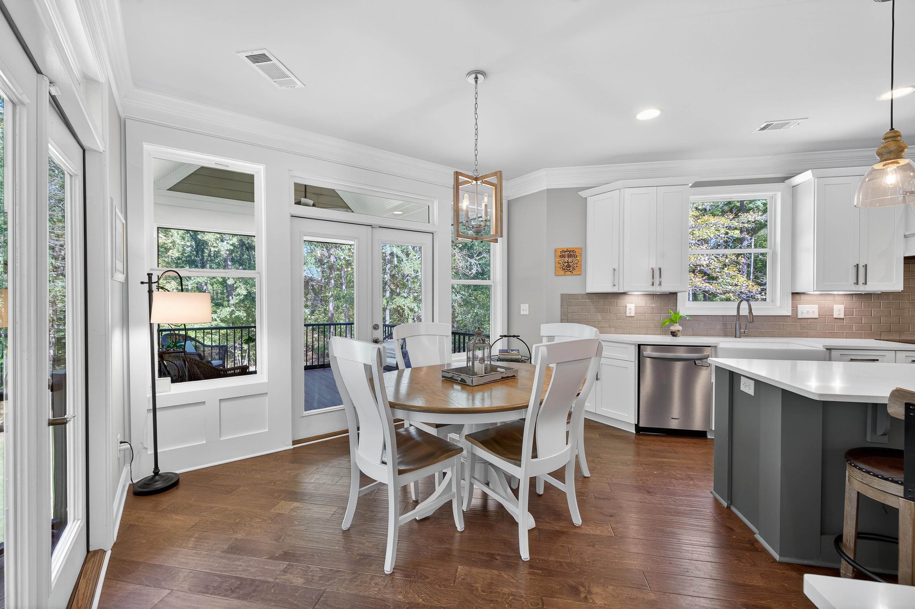 1230 SAILVIEW DRIVE