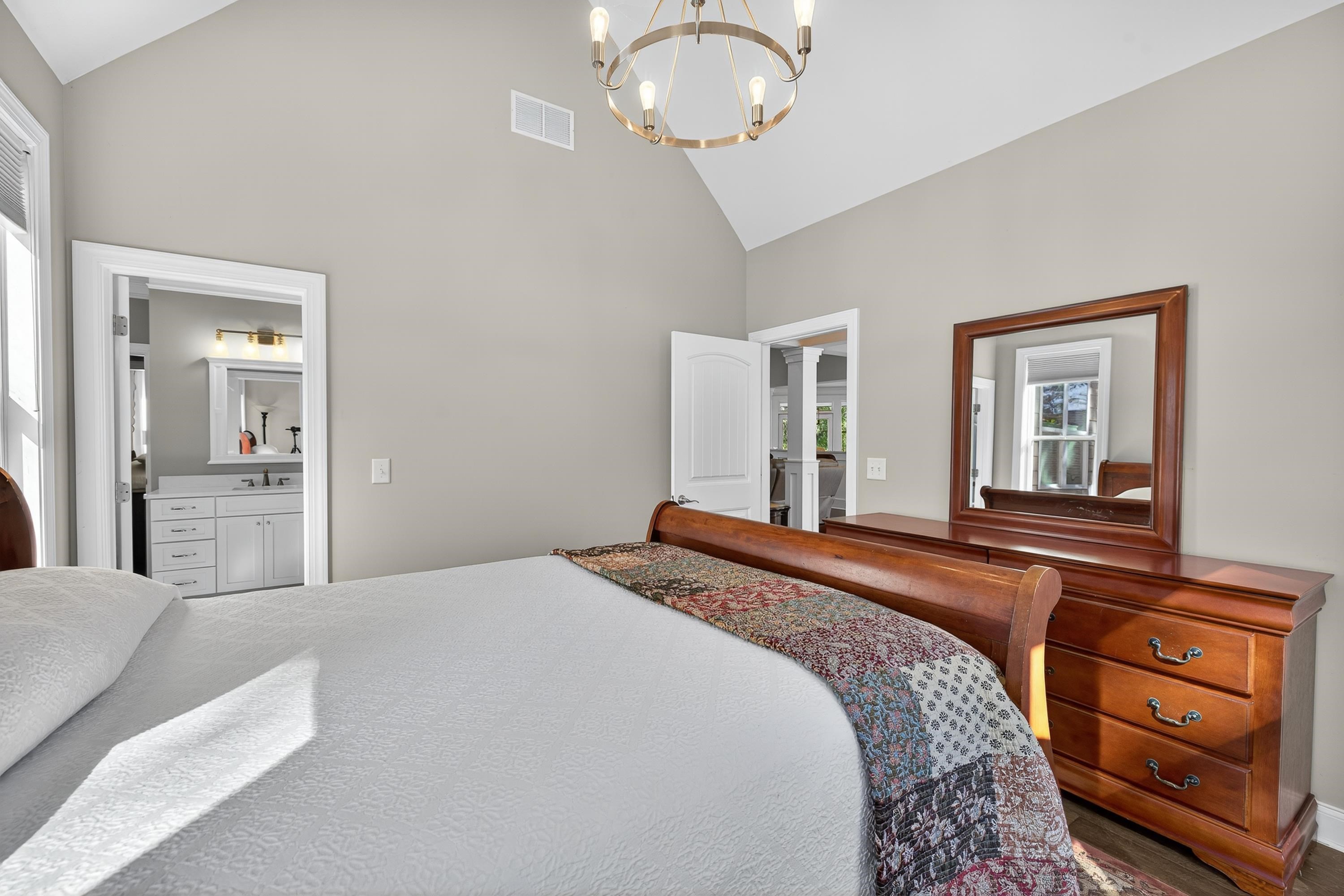 1230 SAILVIEW DRIVE