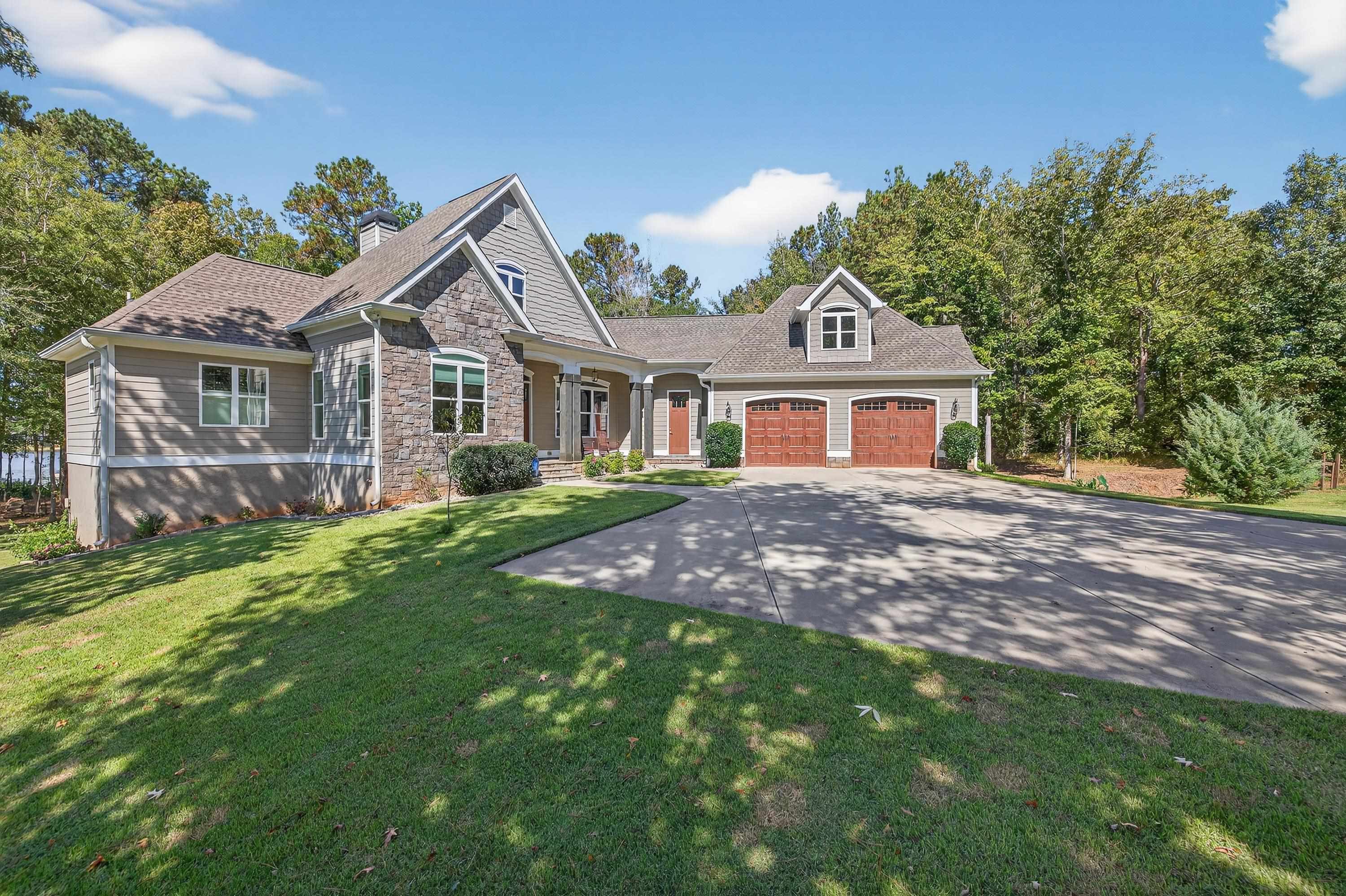 1230 SAILVIEW DRIVE