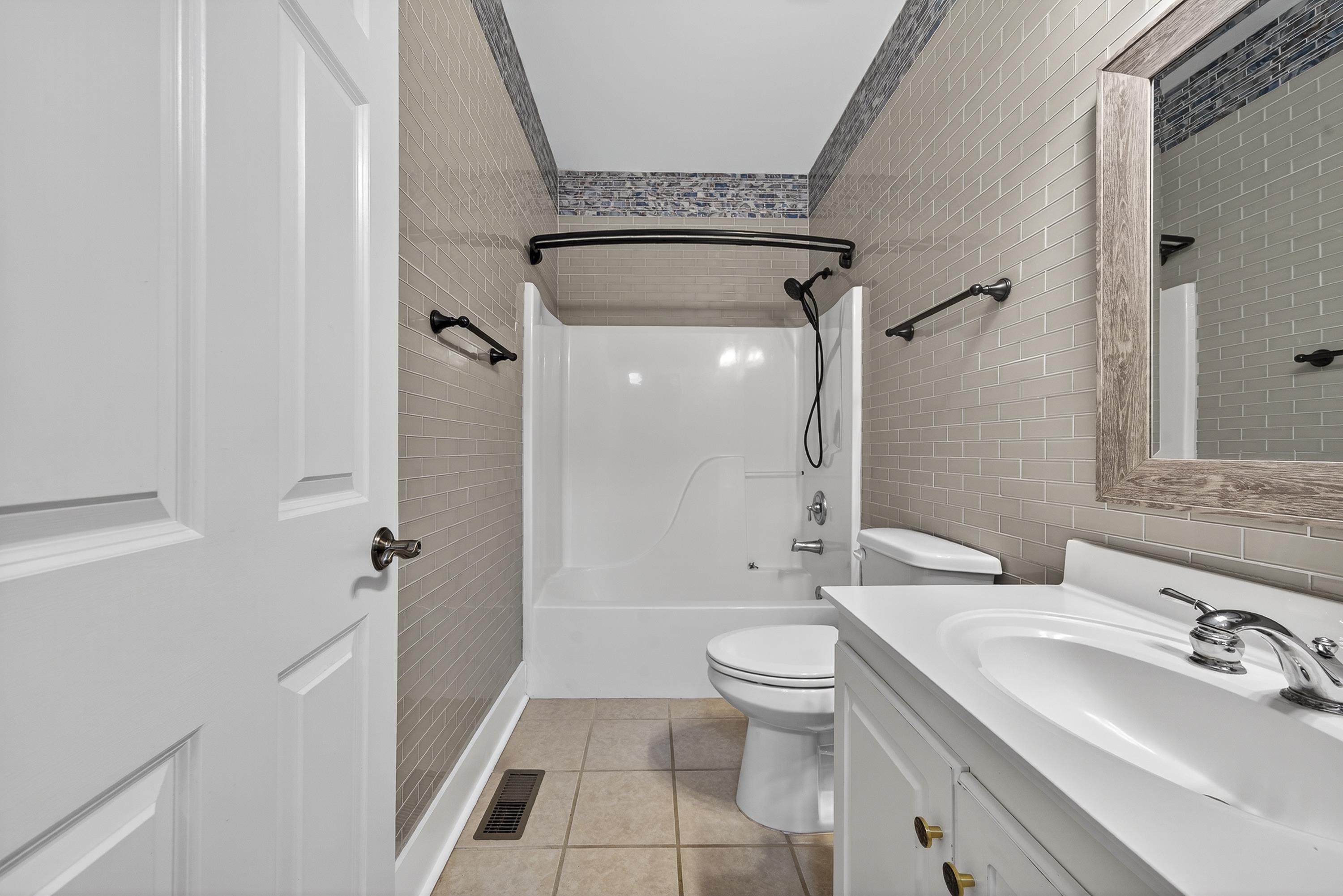 130 ARLINGTON COURT, Milledgeville