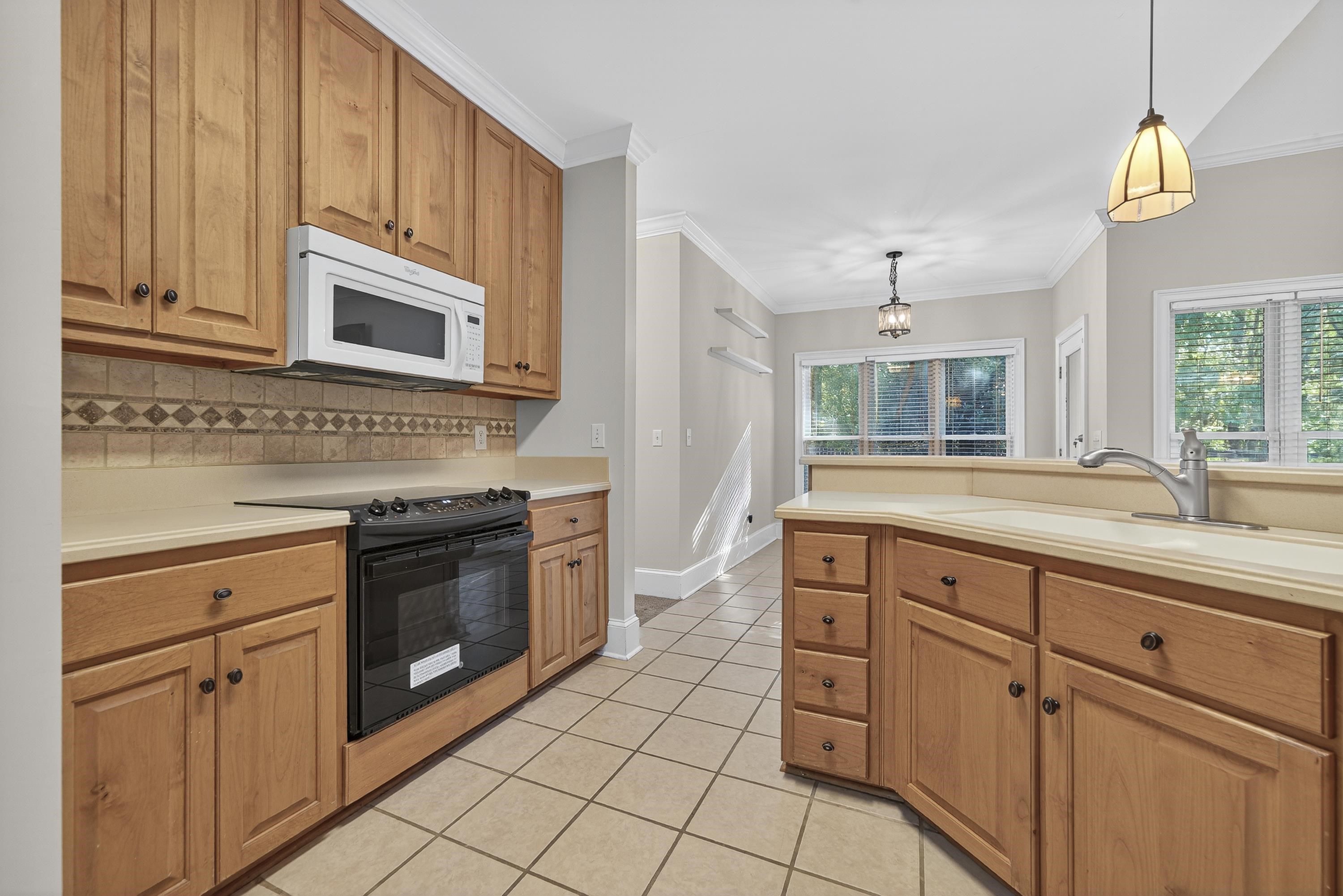 130 ARLINGTON COURT, Milledgeville