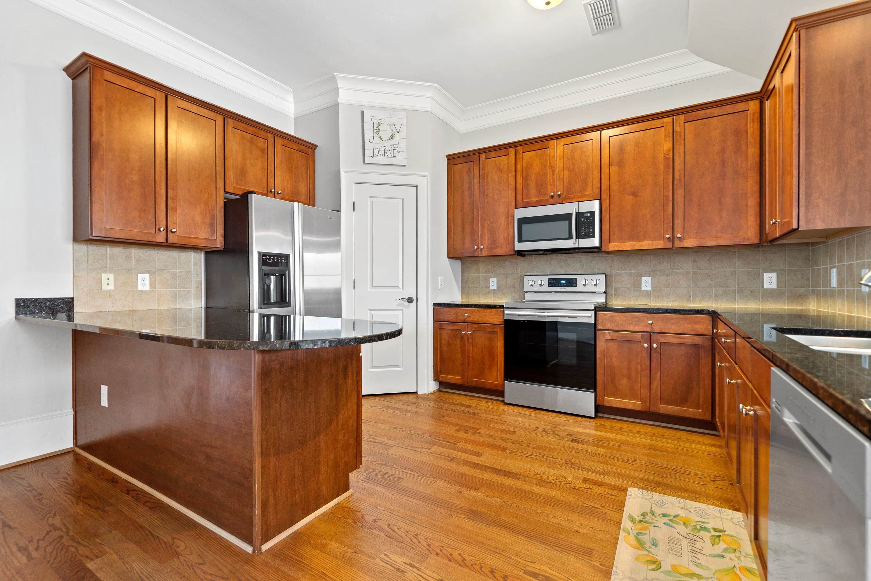 116 (Unit 311) INDIAN SUMMER PATH