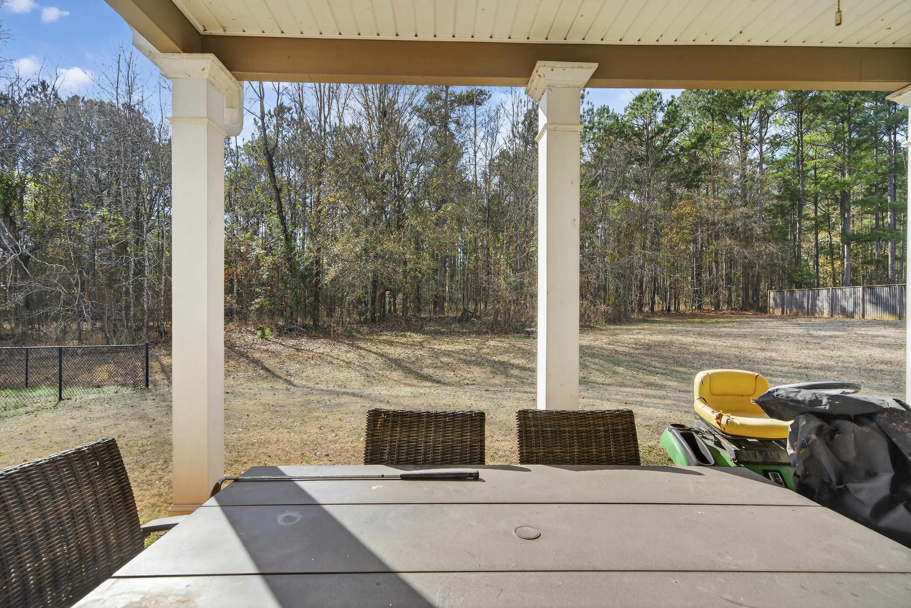 180 HUNTERS CHASE COURT