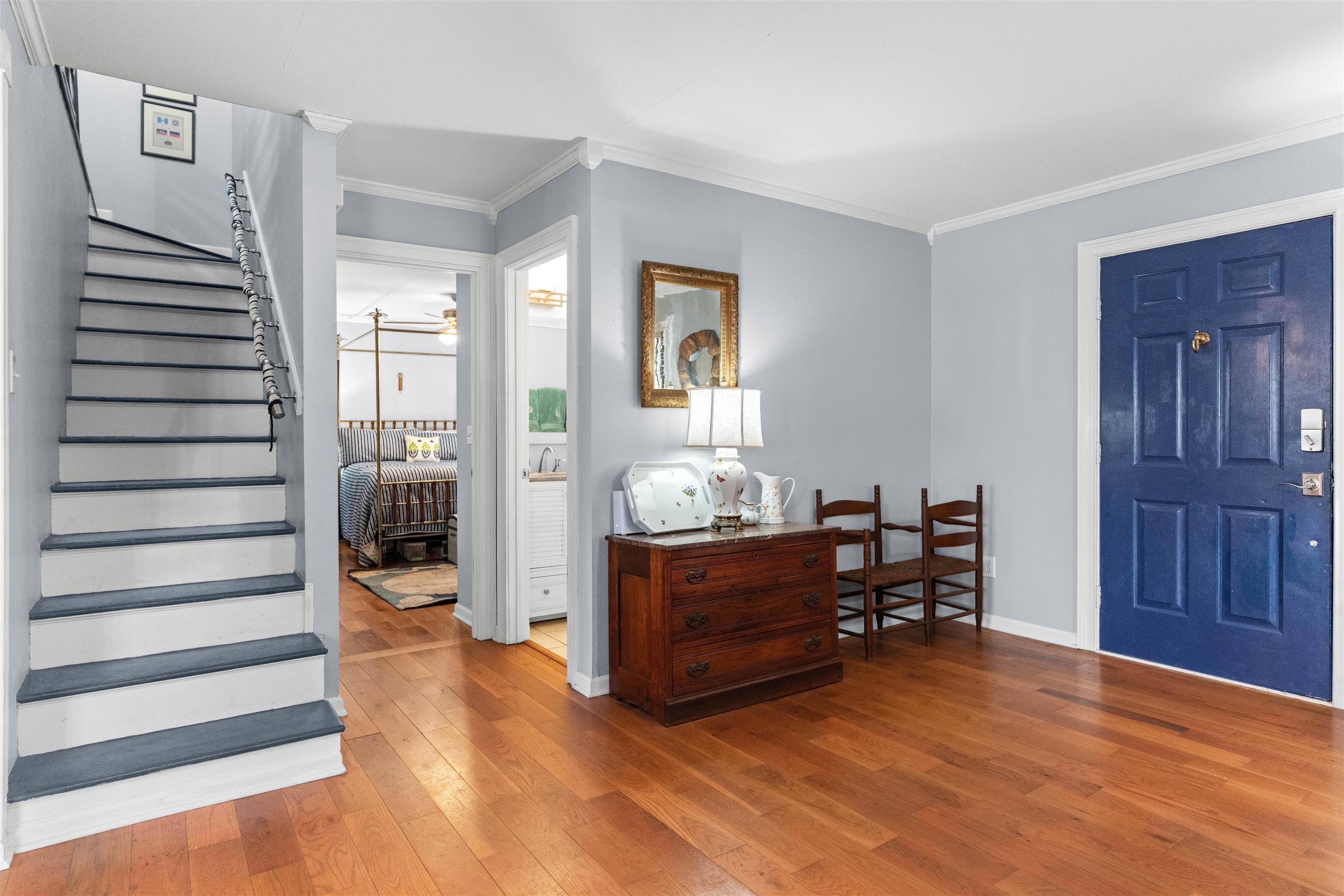 121 E RIVER BEND DRIVE