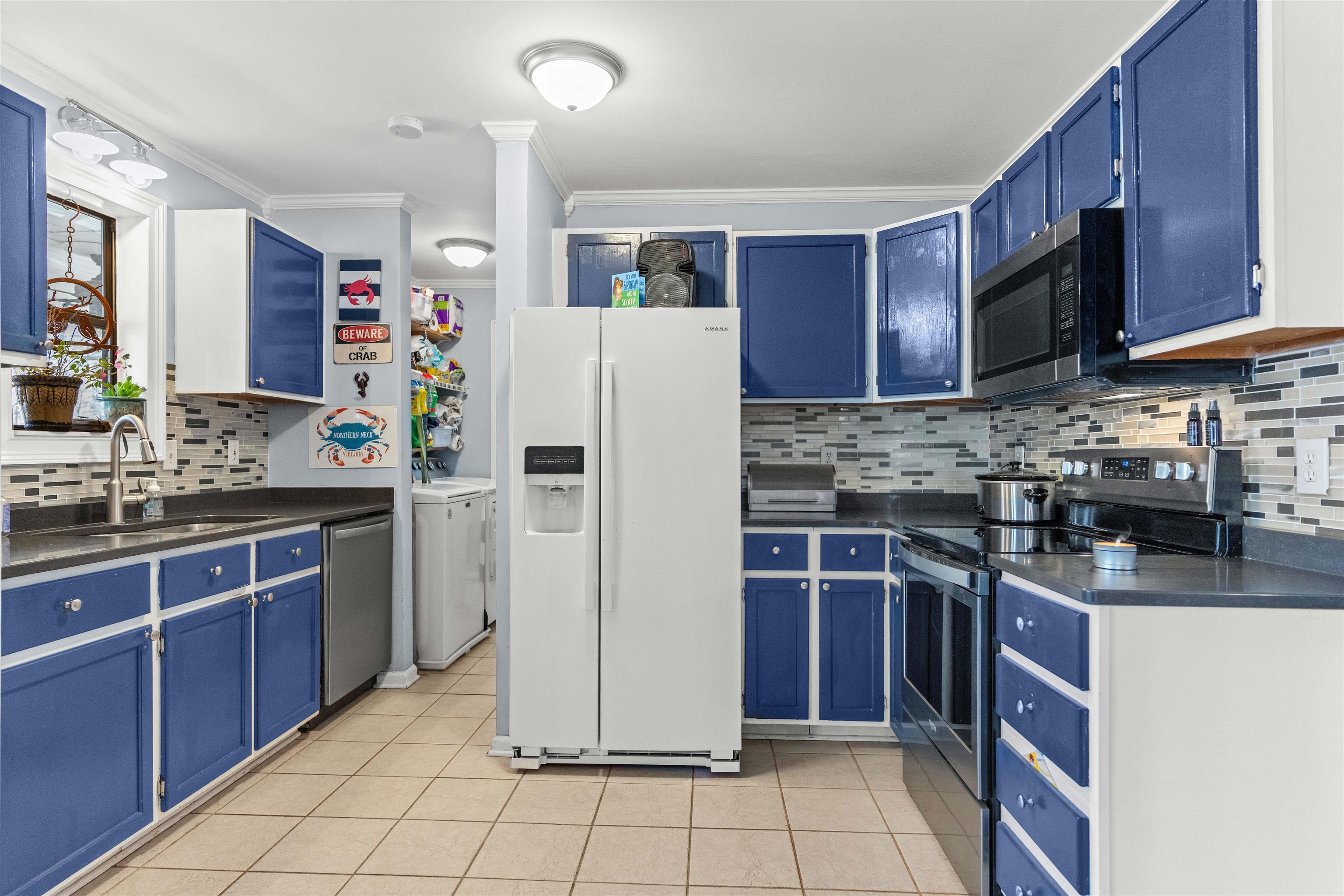 121 E RIVER BEND DRIVE