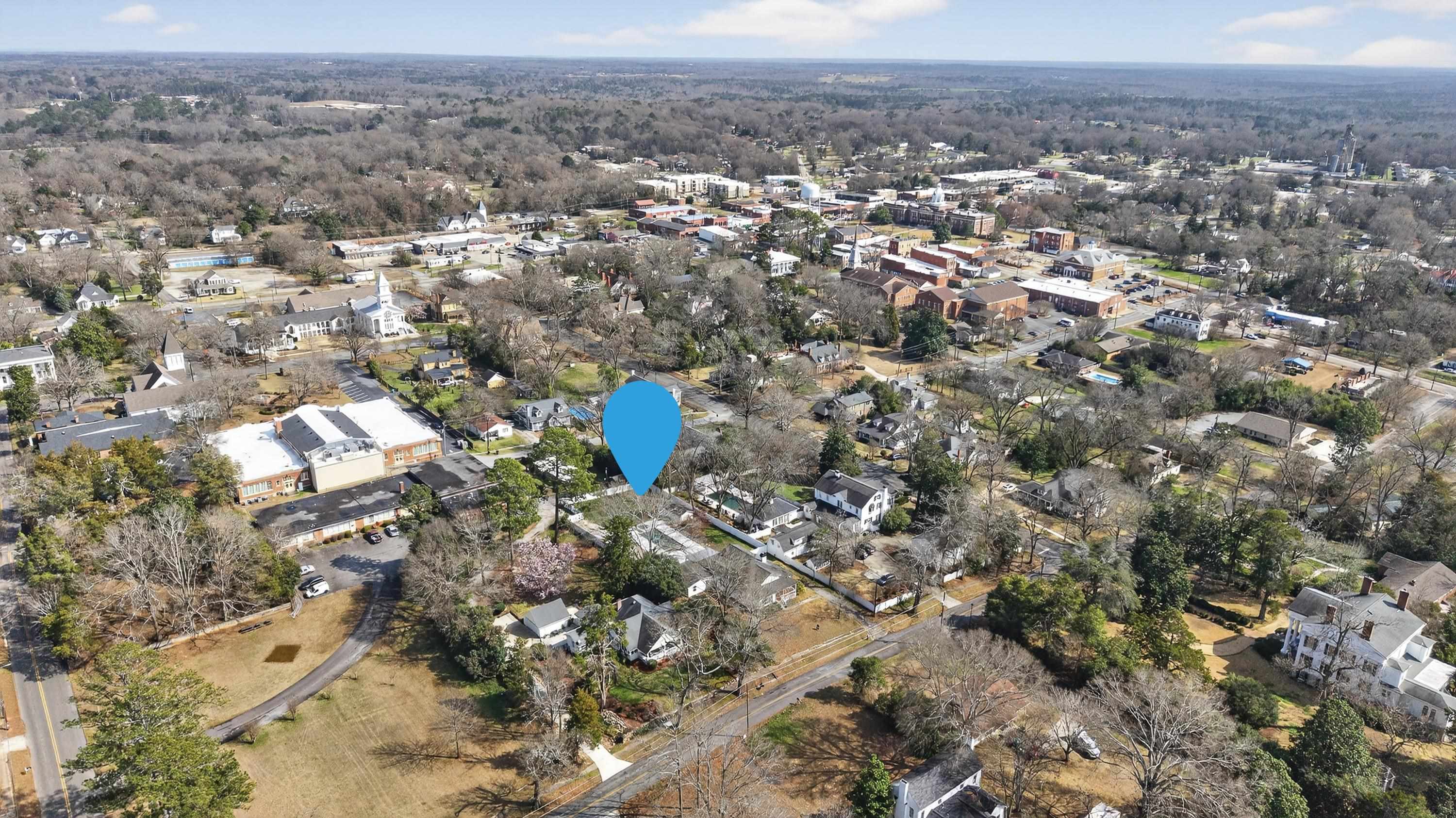 302 N LAFAYETTE STREET